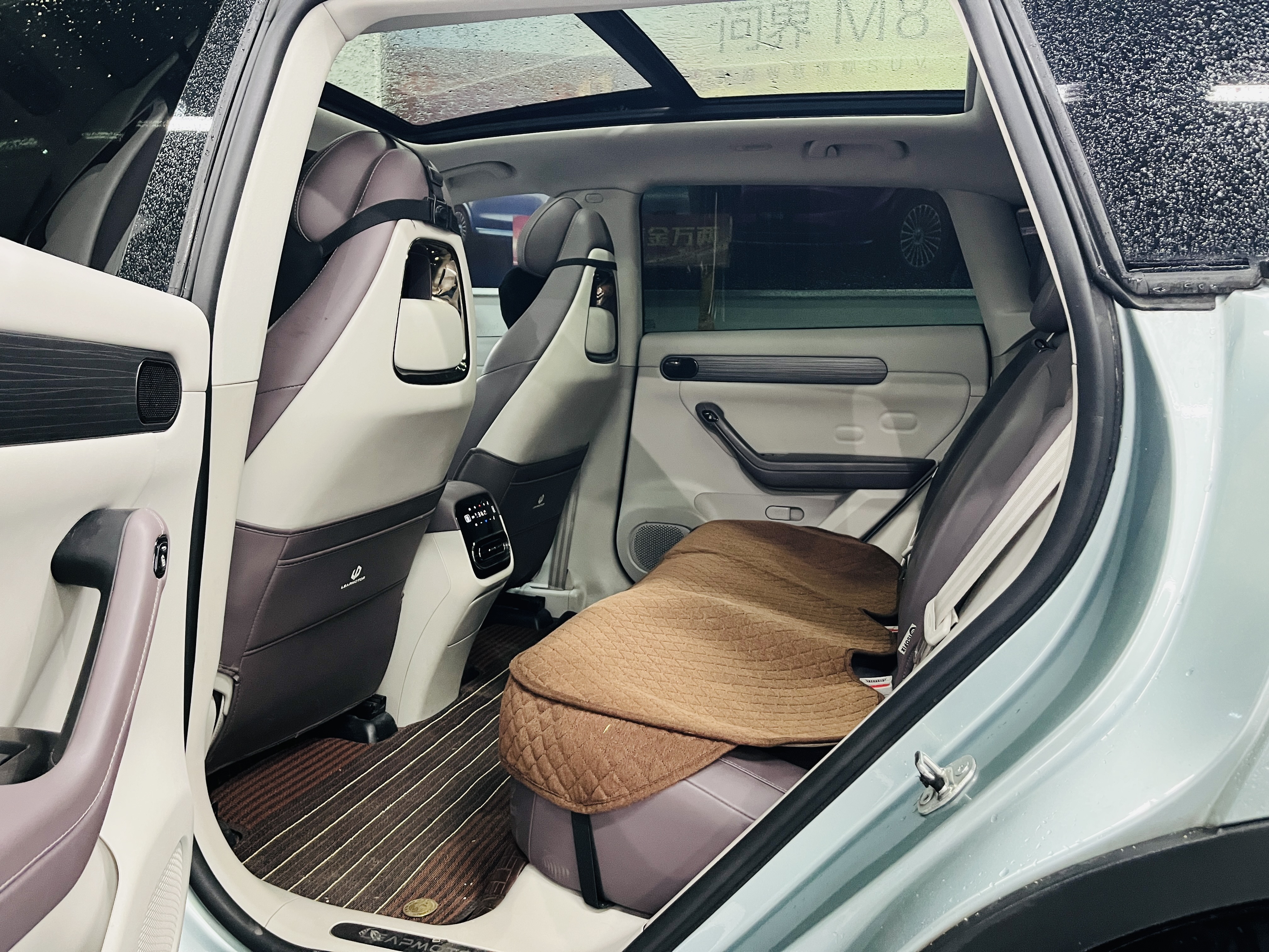 零跑汽车 零跑C11 2024 汽车图片 #6