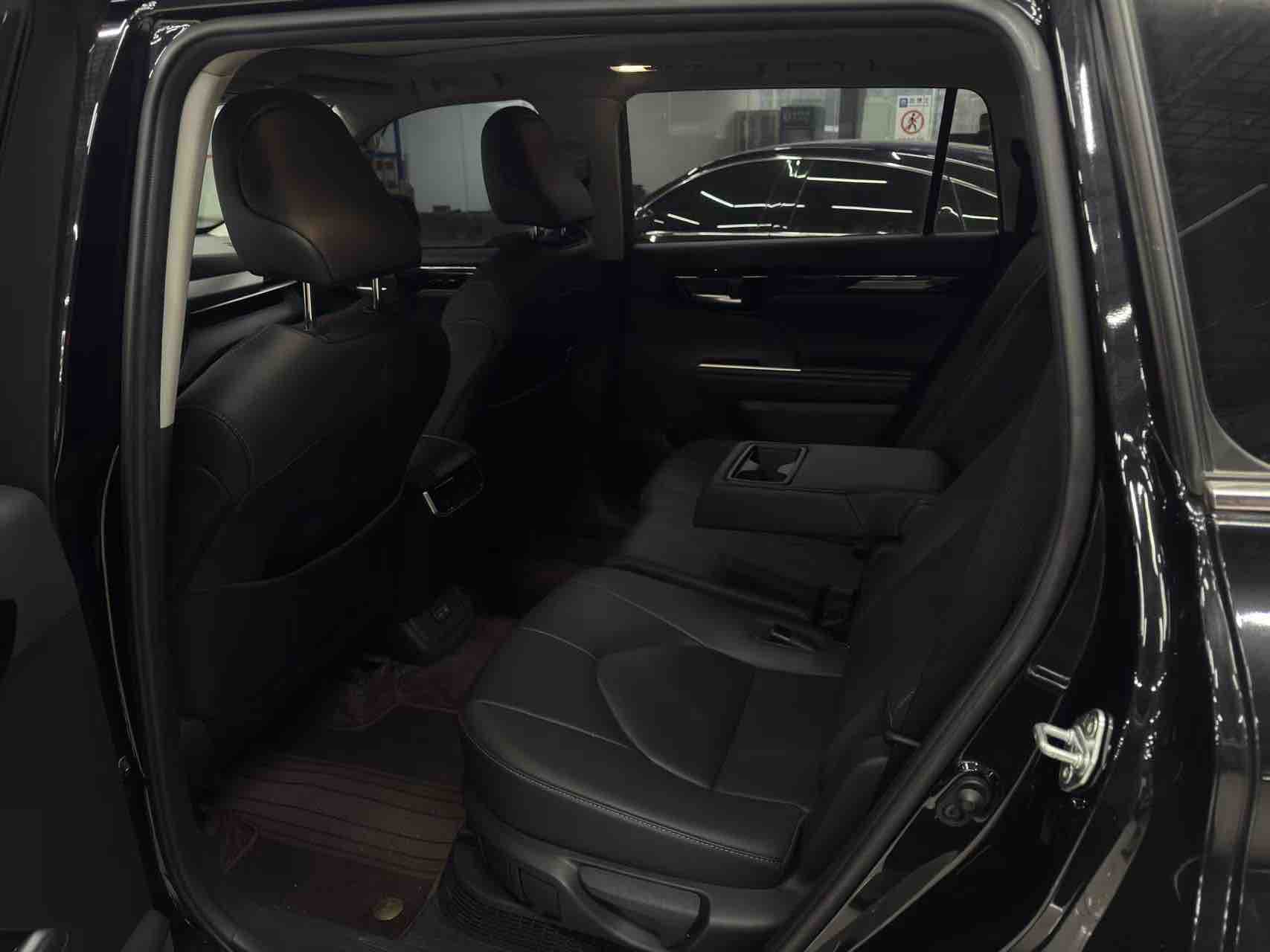 Toyota Highlander 2024 #6 Toyota Highlander 2024 car image #6