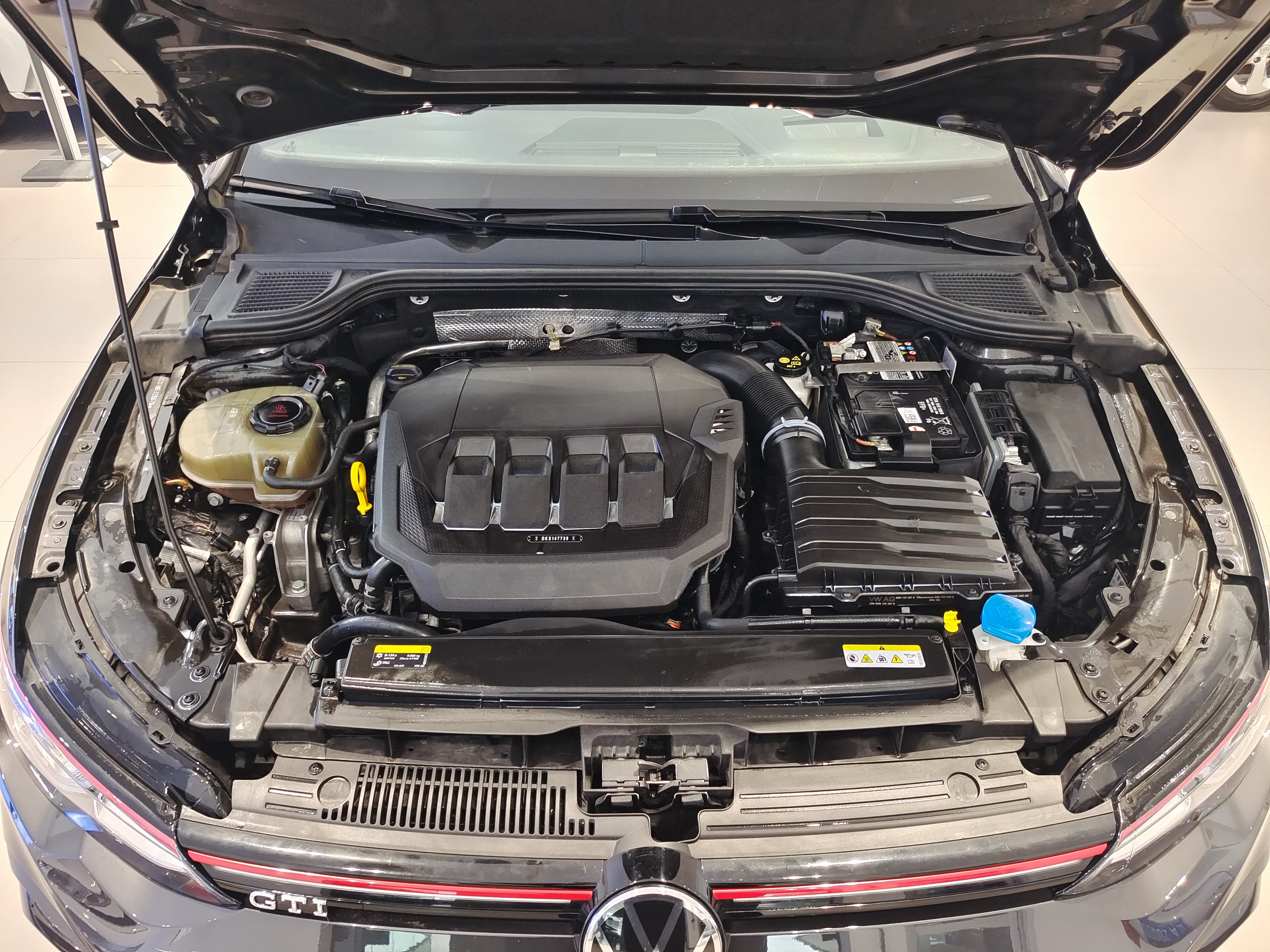 Volkswagen GolfGTI 2023 car image #6