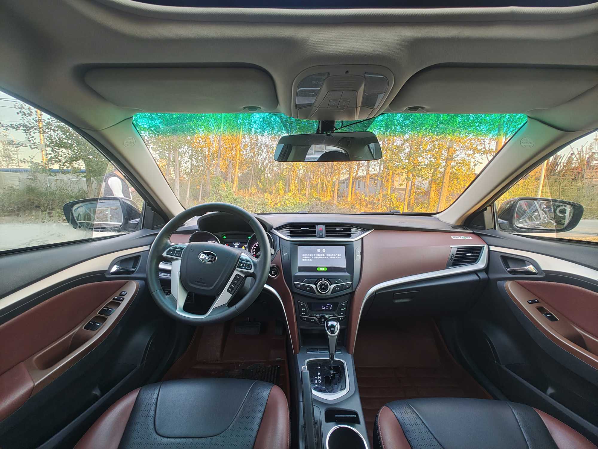 BYD G5 2014 изображение автомобиля #6