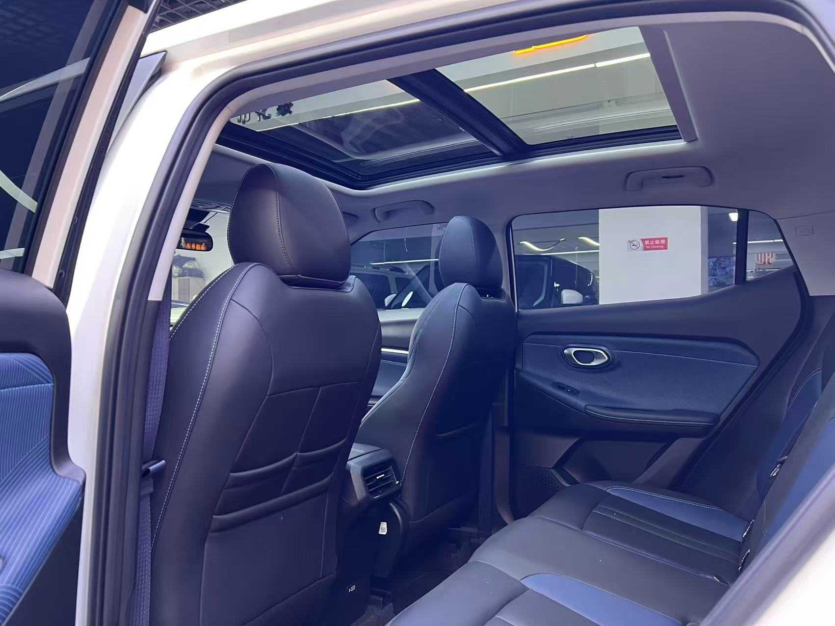 GAC Trumpchi GS3 2025 #6 GAC Trumpchi GS3 2025 car image #6