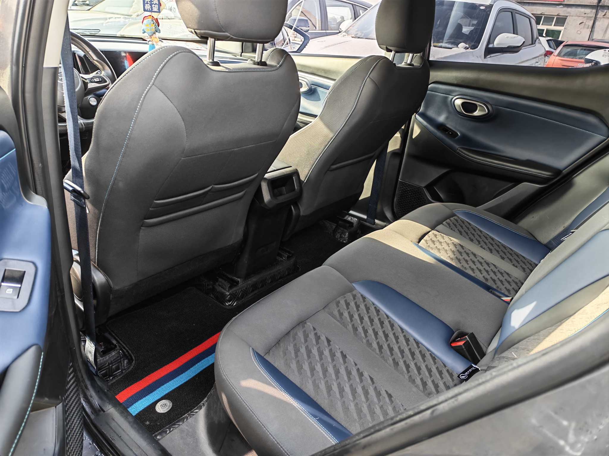 GAC Trumpchi GS3 2024 #6 GAC Trumpchi GS3 2024 car image #6