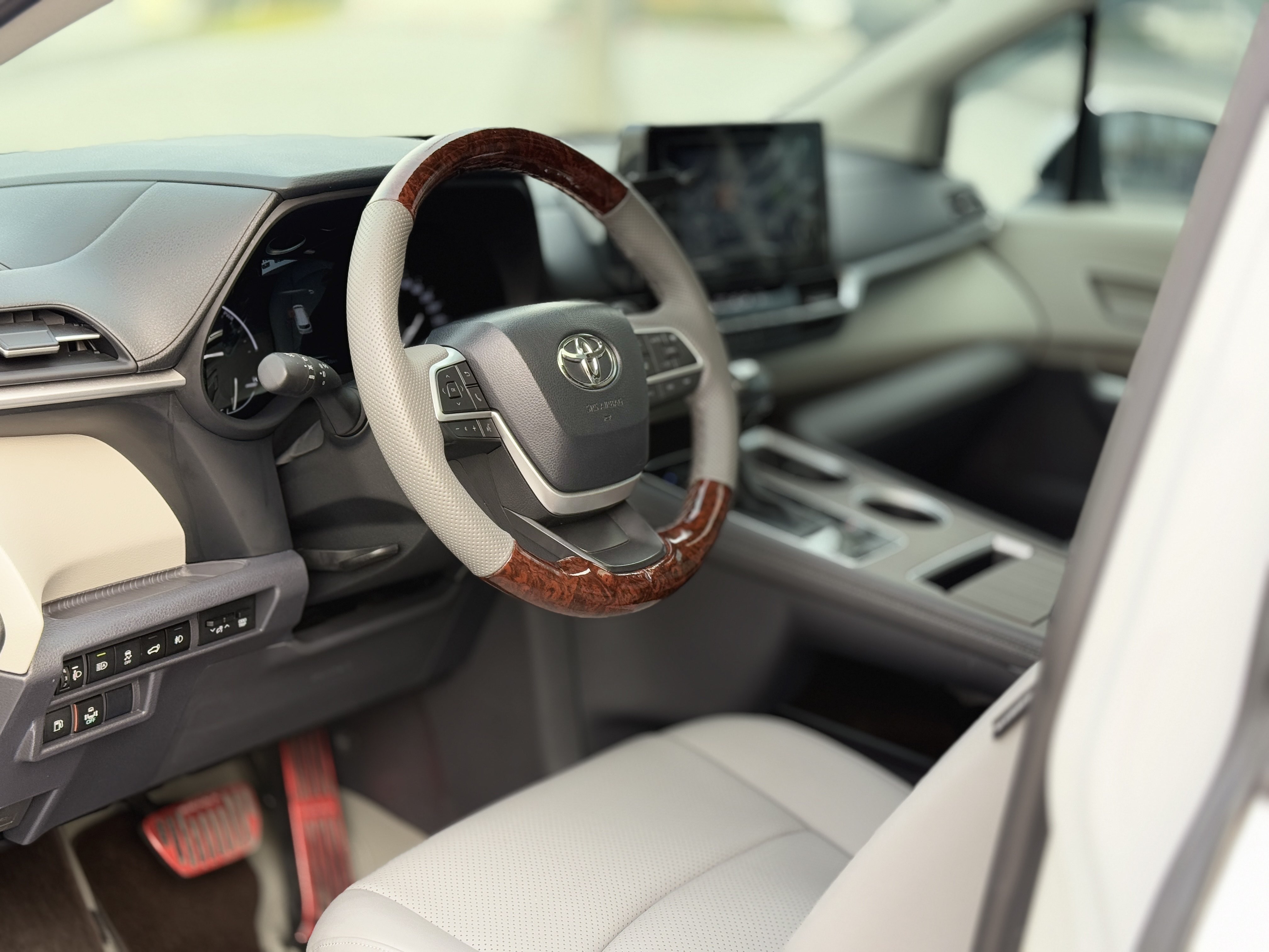 丰田 赛那SIENNA 2023 汽车图片 #6