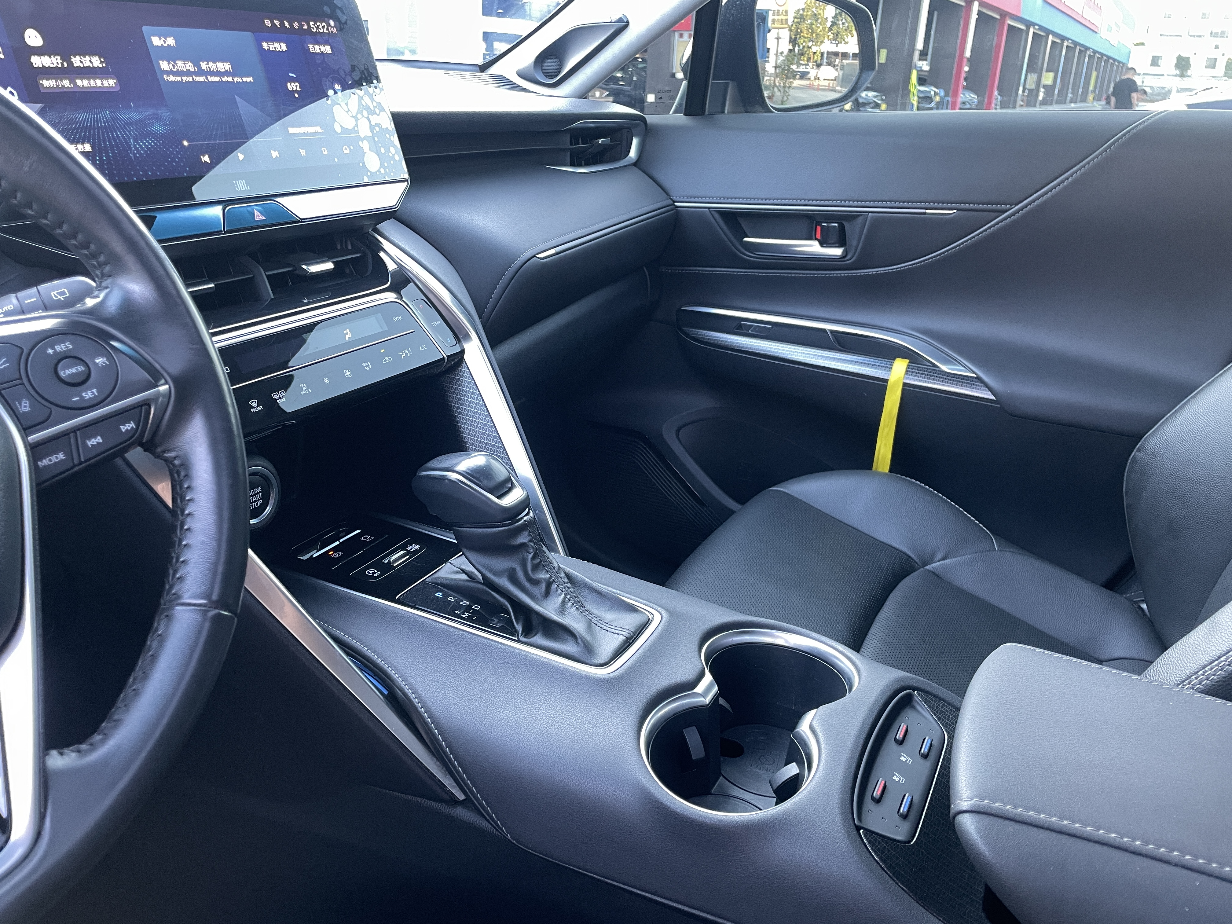 Toyota Venza 2024 car image #6