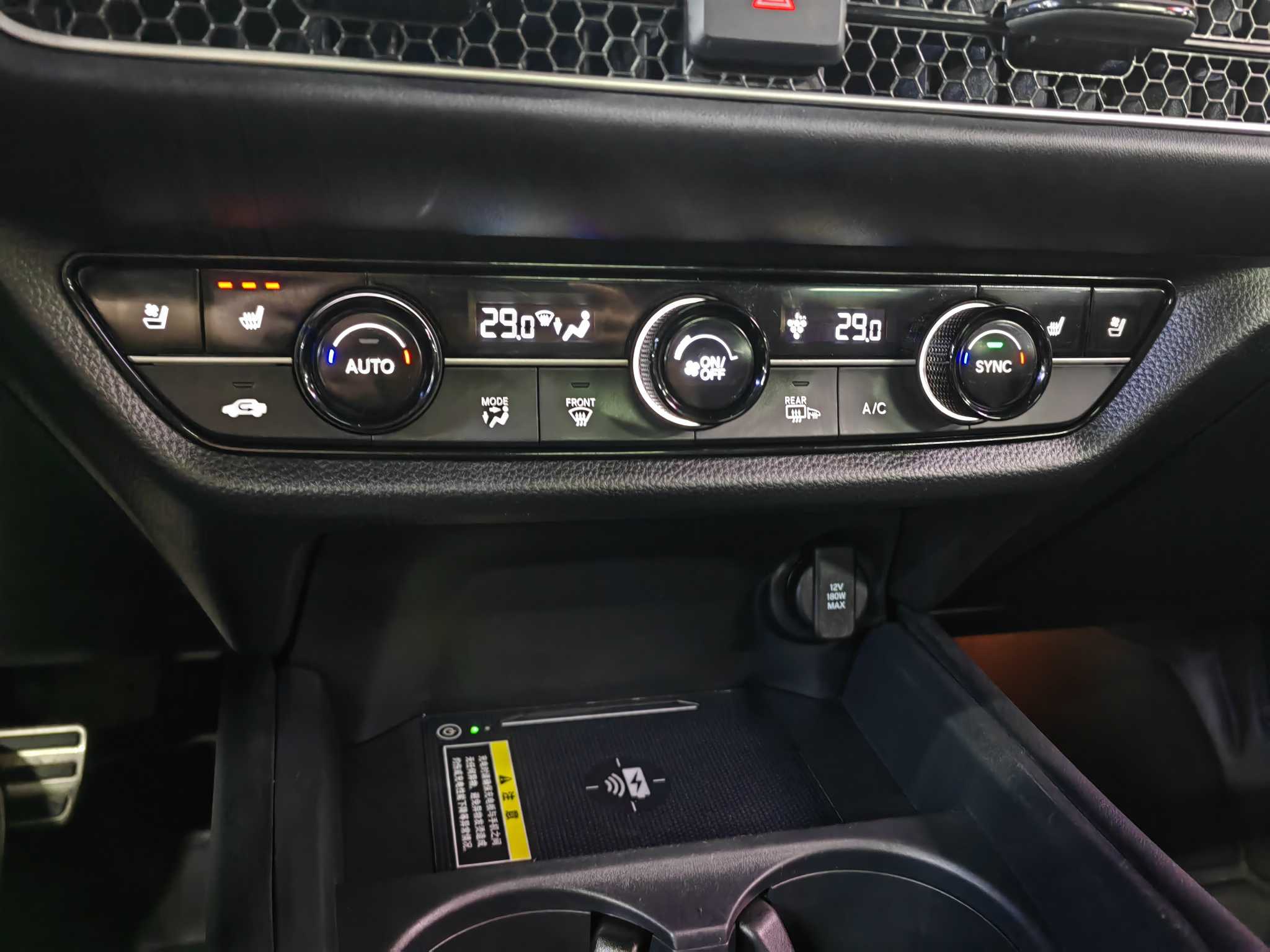 Honda HR-V 2023 car image #6