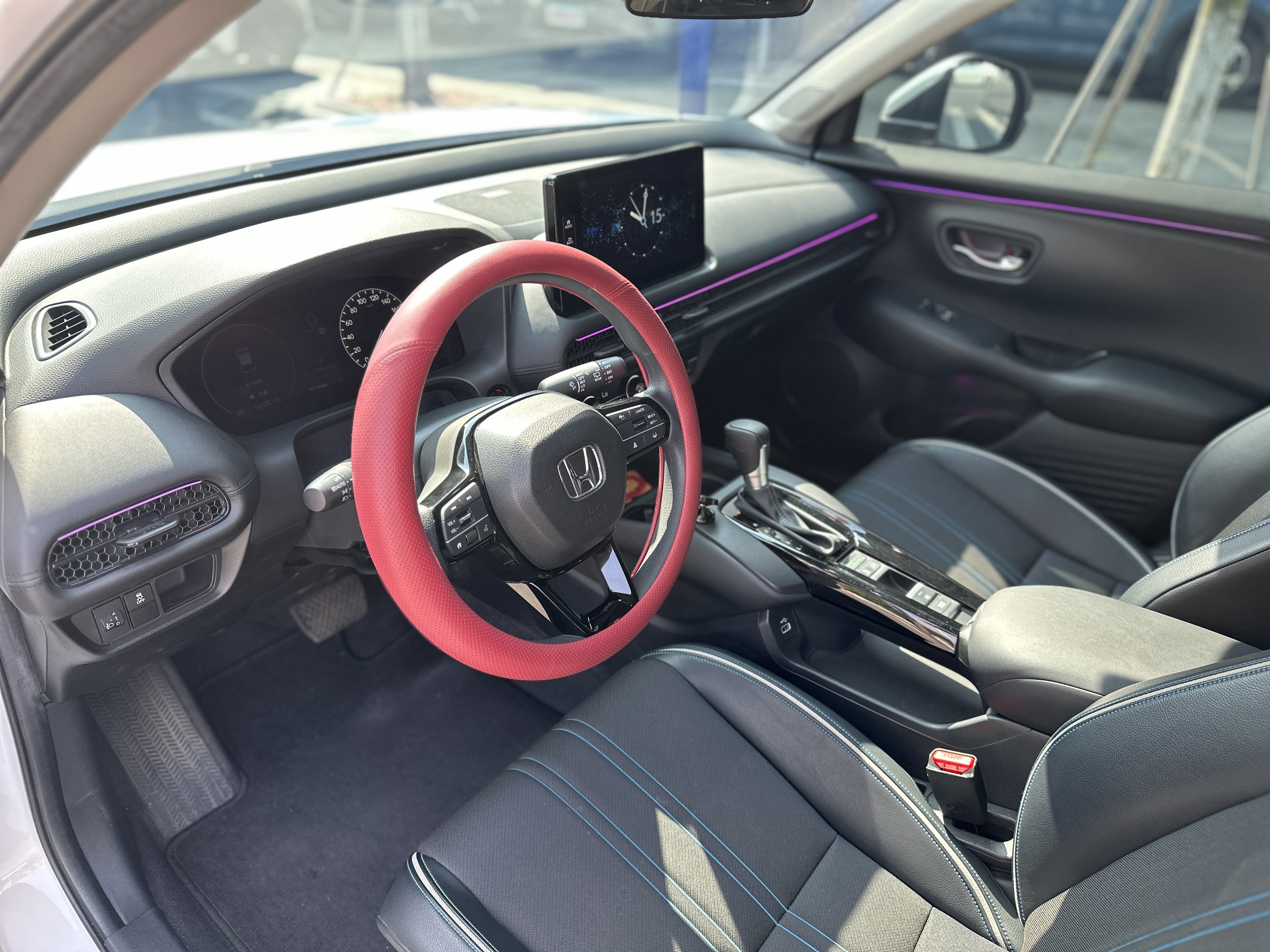 Honda HR-V 2024 car image #6