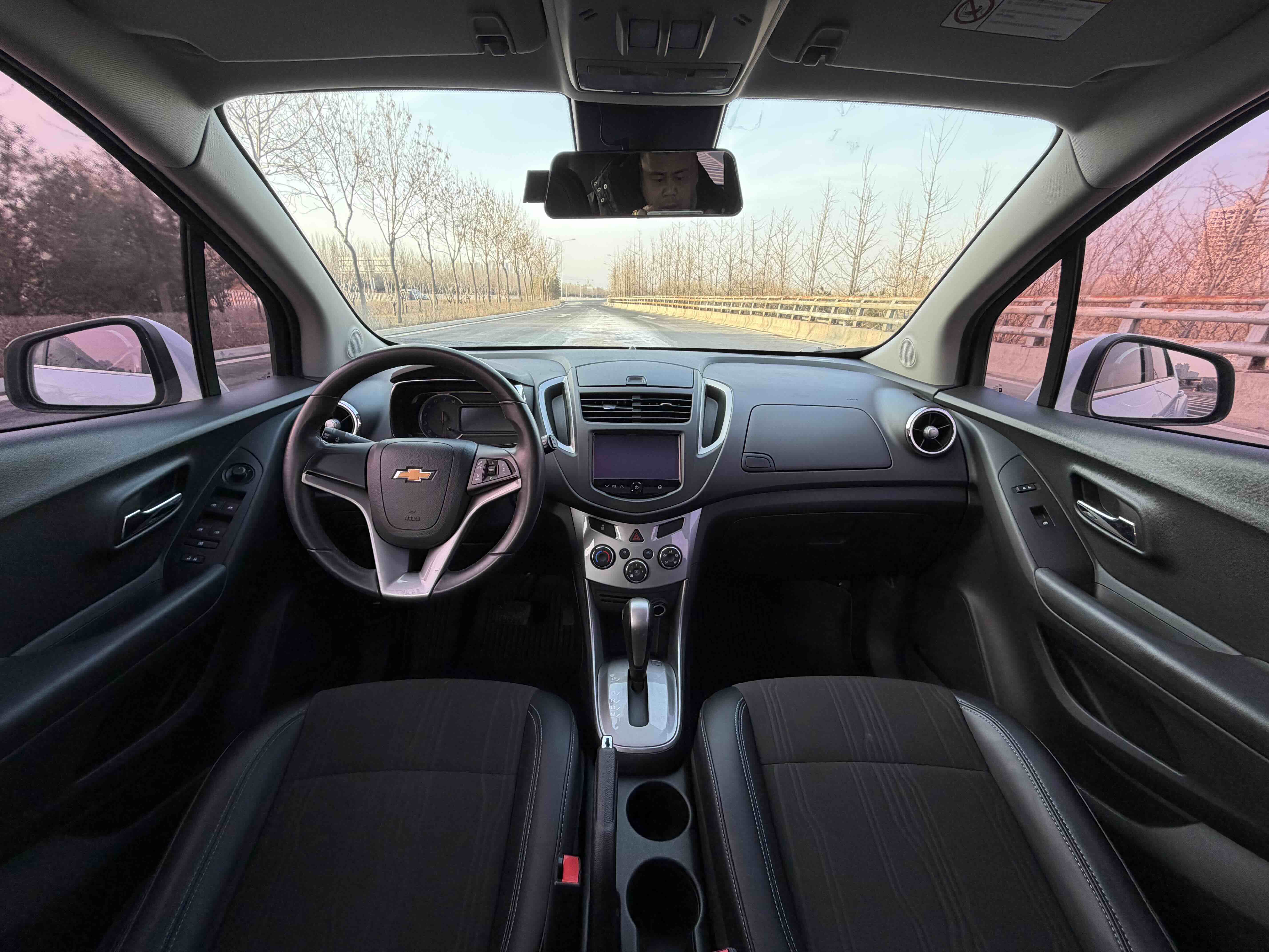 Chevrolet Tracker 2016 #6 Chevrolet Tracker 2016 car image #6