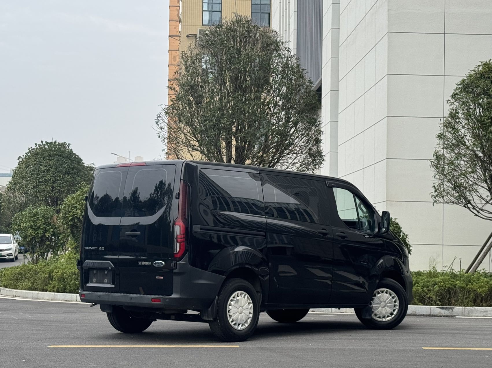 Ford Transit T8 2023 #6 Ford Transit T8 2023 car image #6