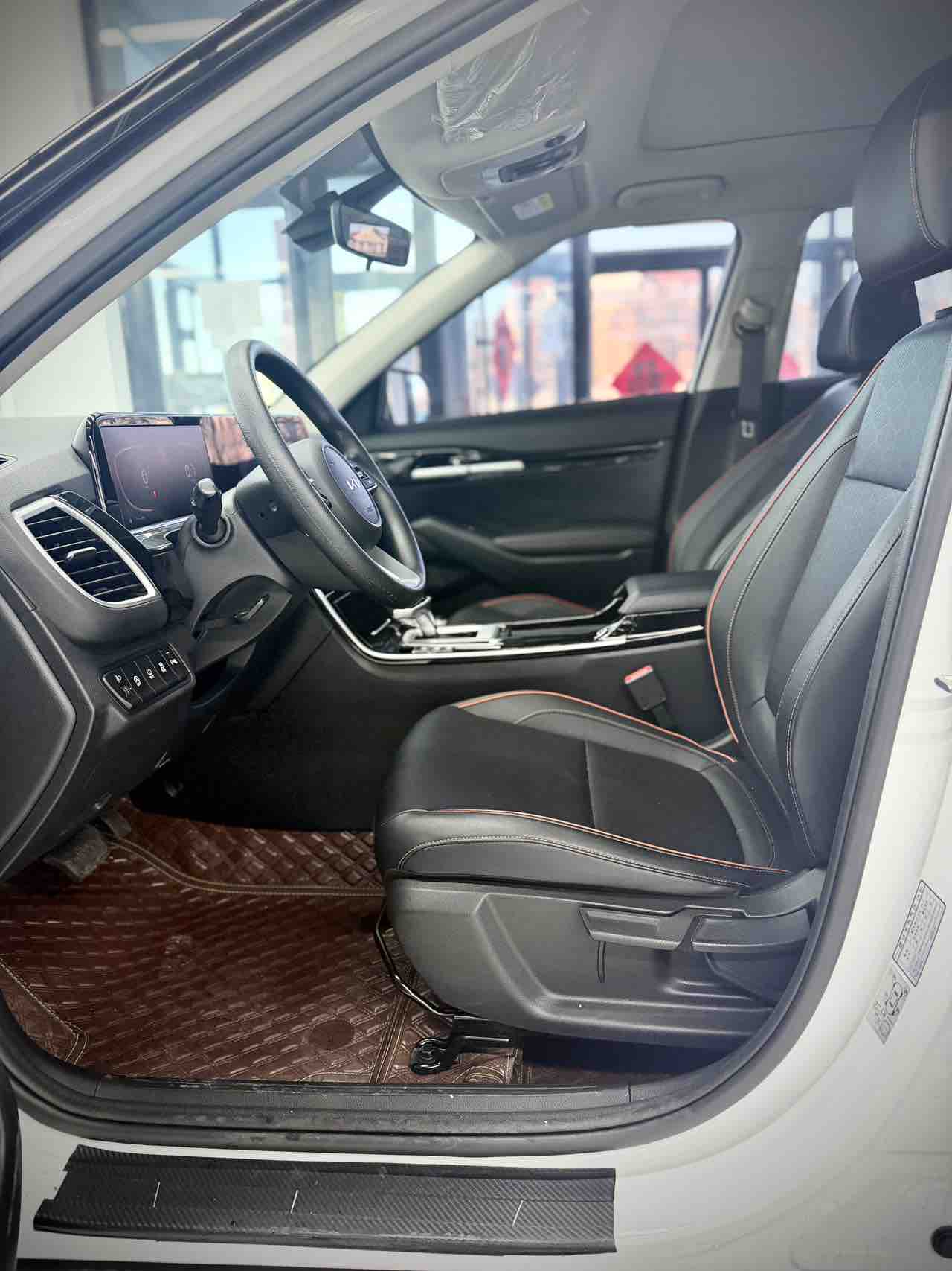 Kia Seltos 2023 imagen de coche #6