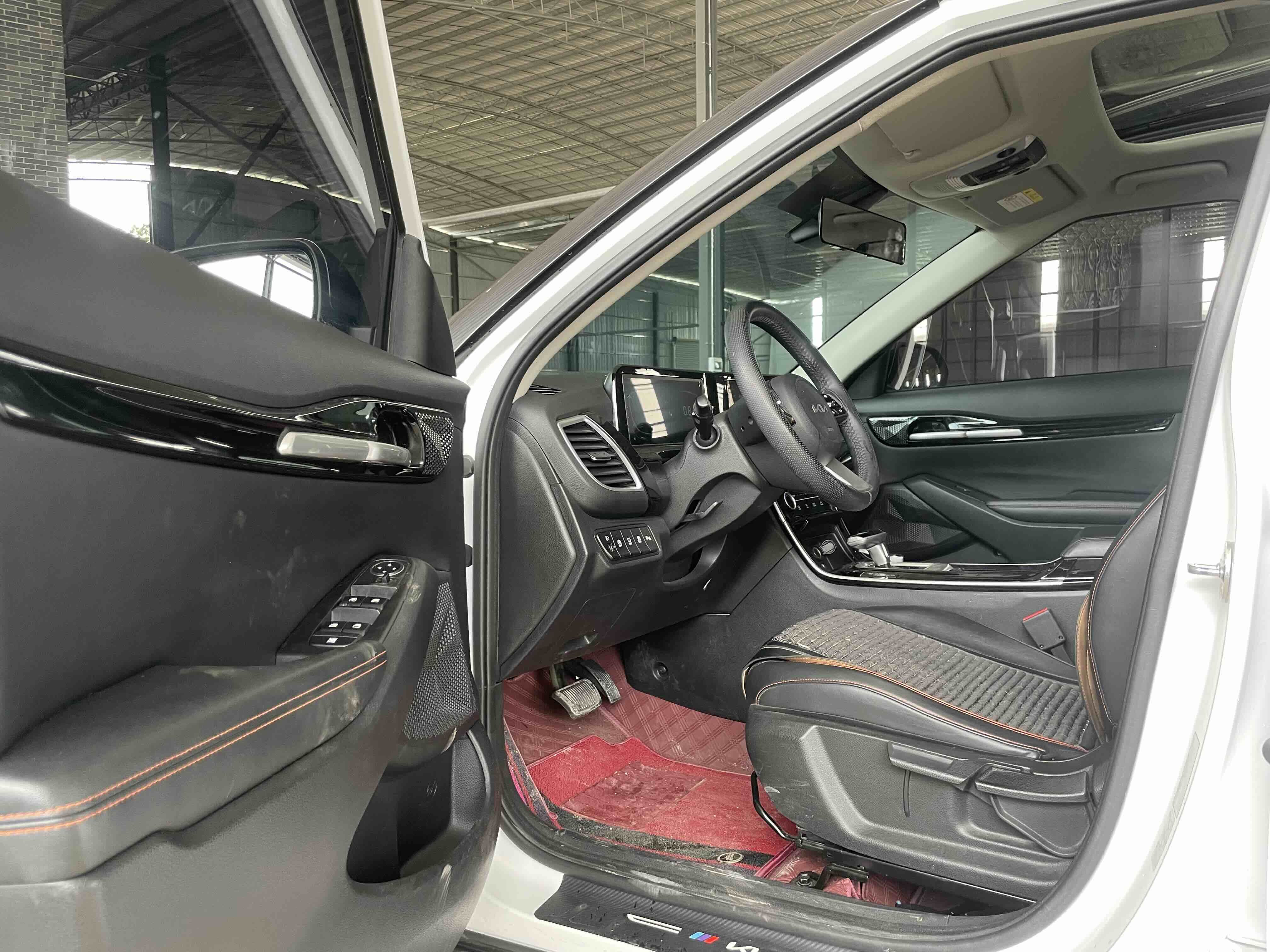 Kia Seltos 2023 imagen de coche #6