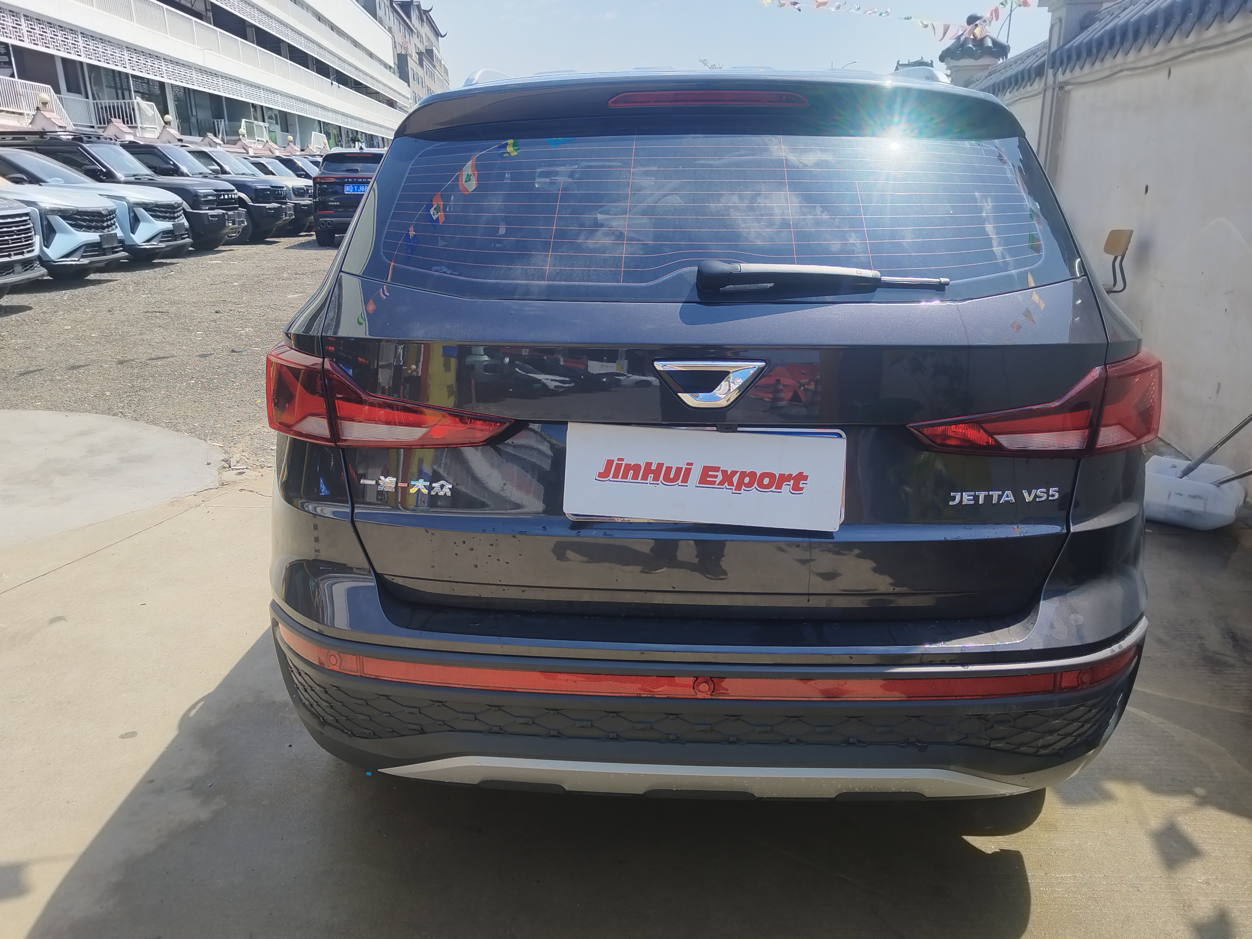 VS5 2024 car image #6