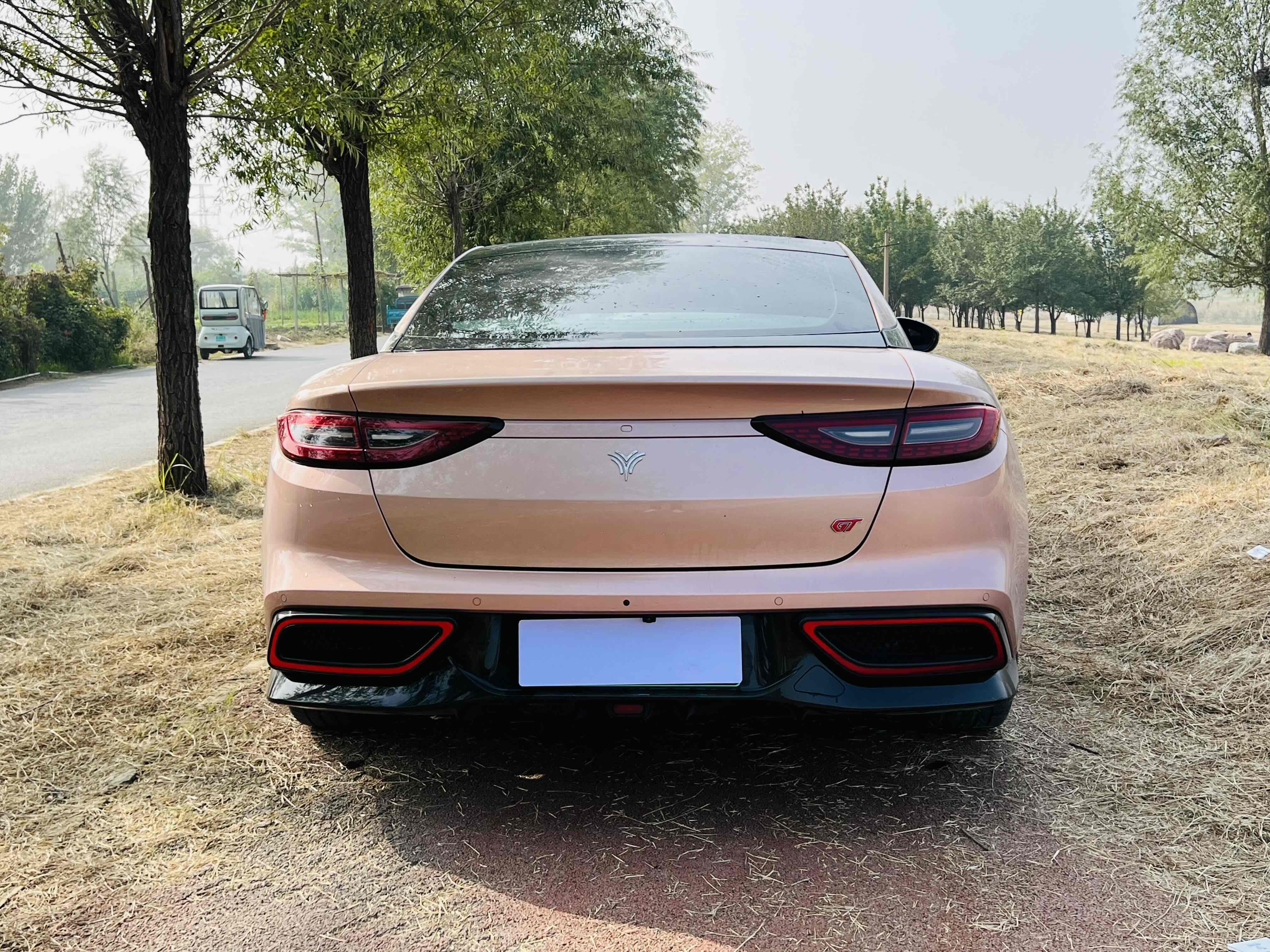 哪吒汽车 哪吒GT 2023 汽车图片 #6