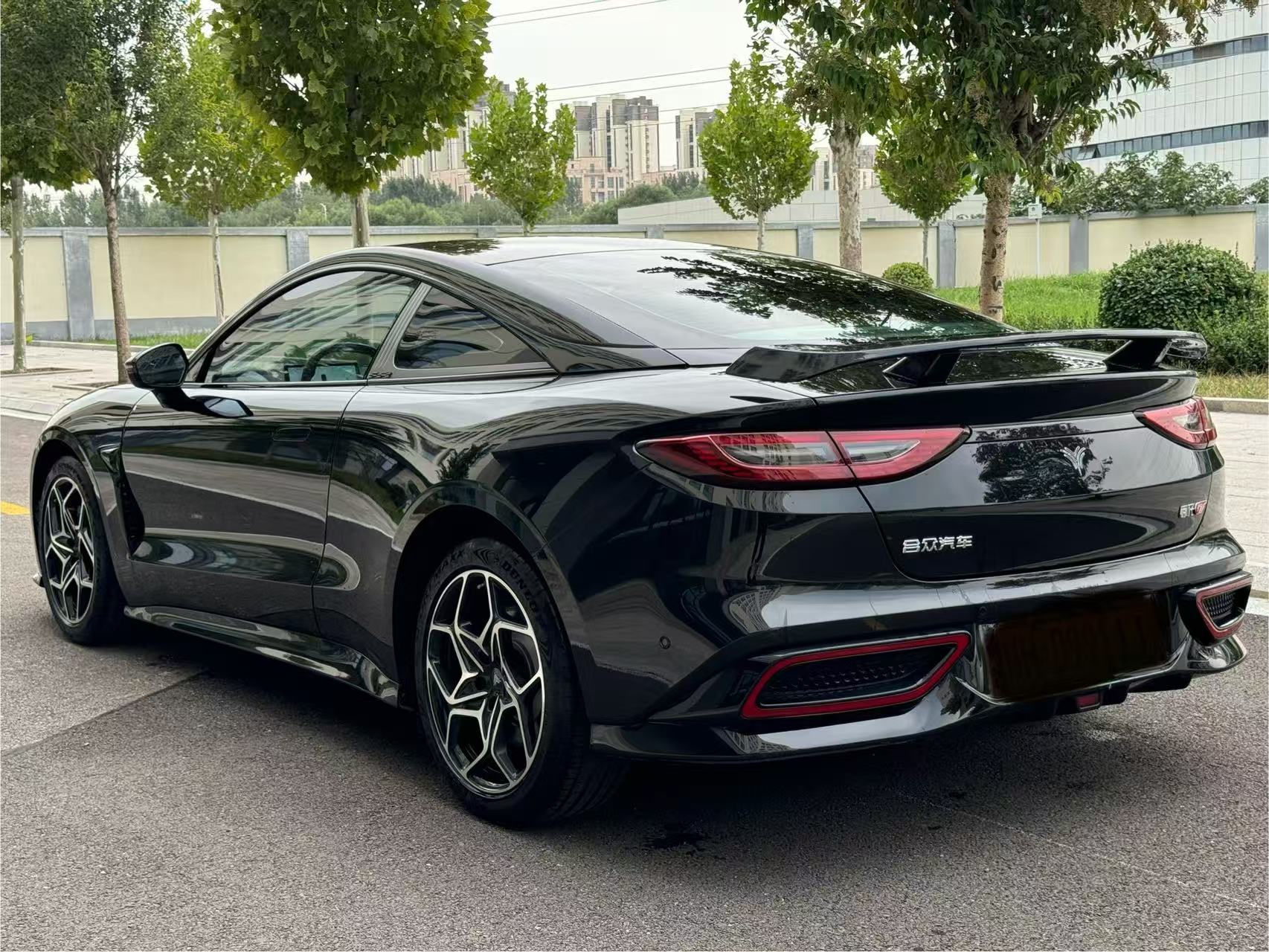 哪吒汽车 哪吒GT 2023 汽车图片 #6