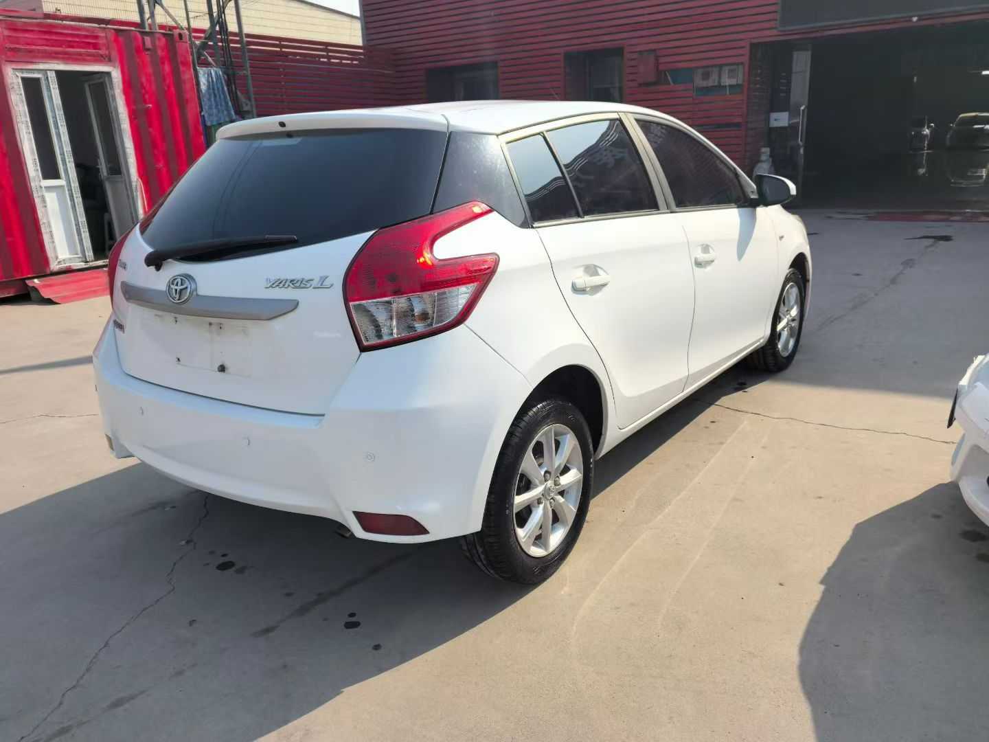 Yaris L Zhixuan 2014 #6 Yaris L Zhixuan 2014 car image #6