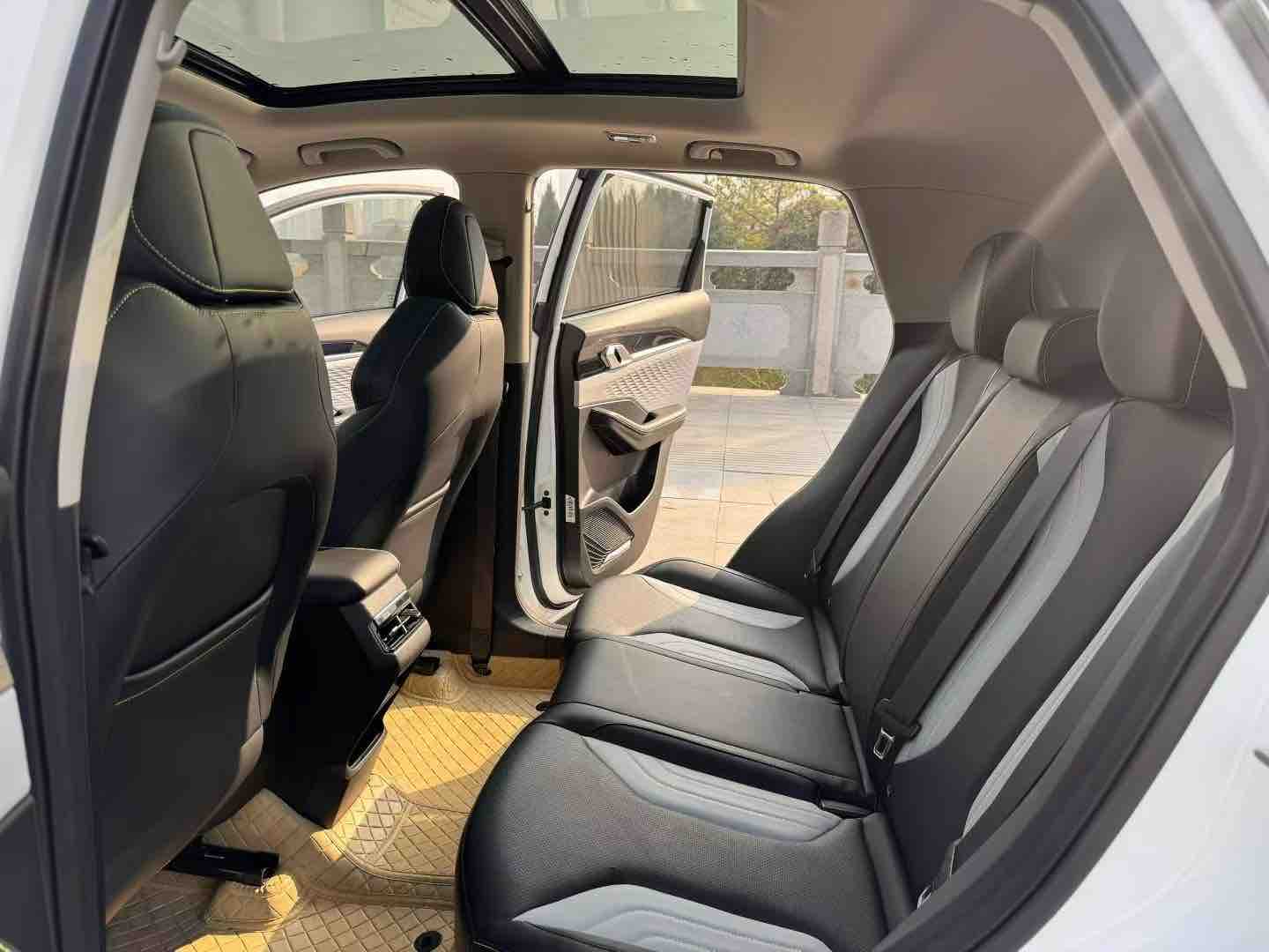 GEELY Coolray 2023 #6 GEELY Coolray 2023 car image #6