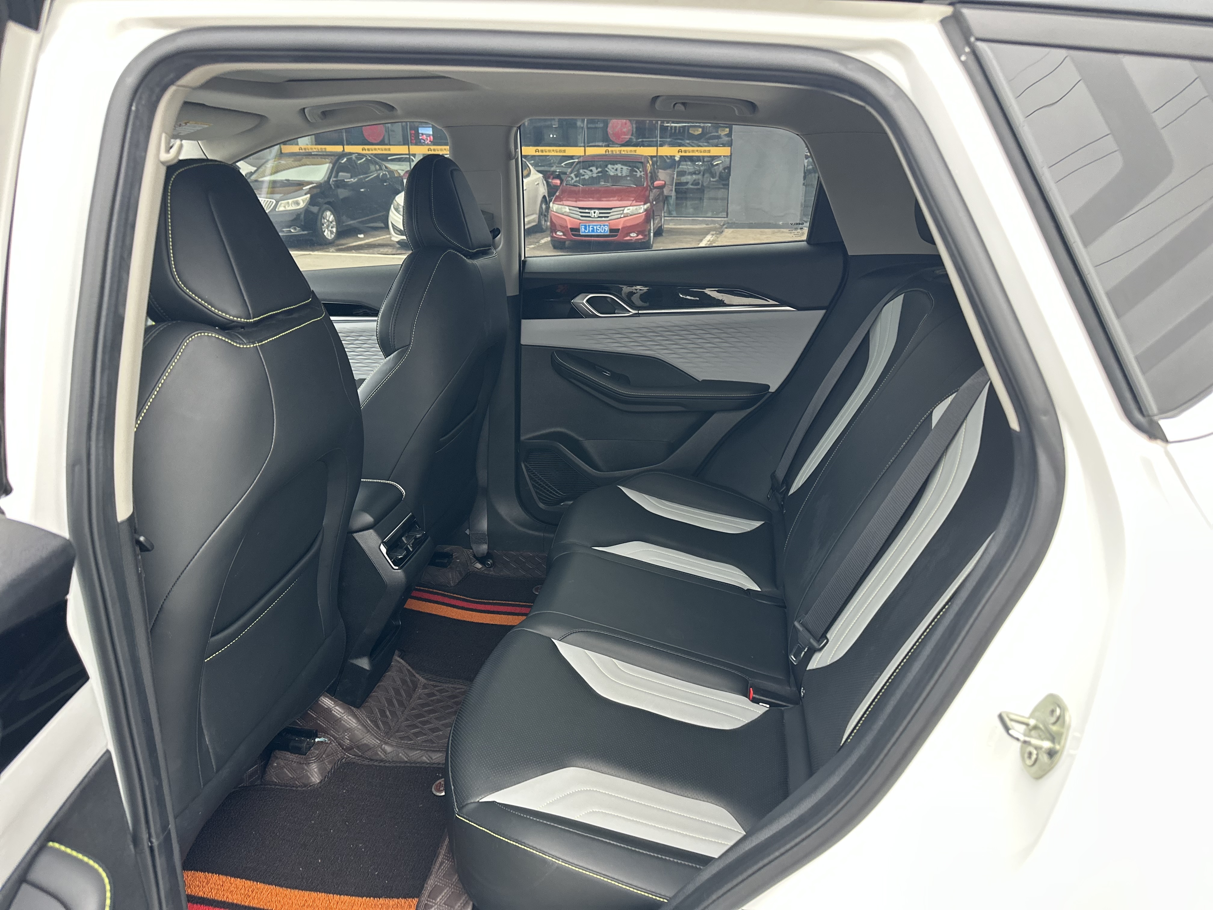 GEELY Coolray 2024 #6 GEELY Coolray 2024 car image #6