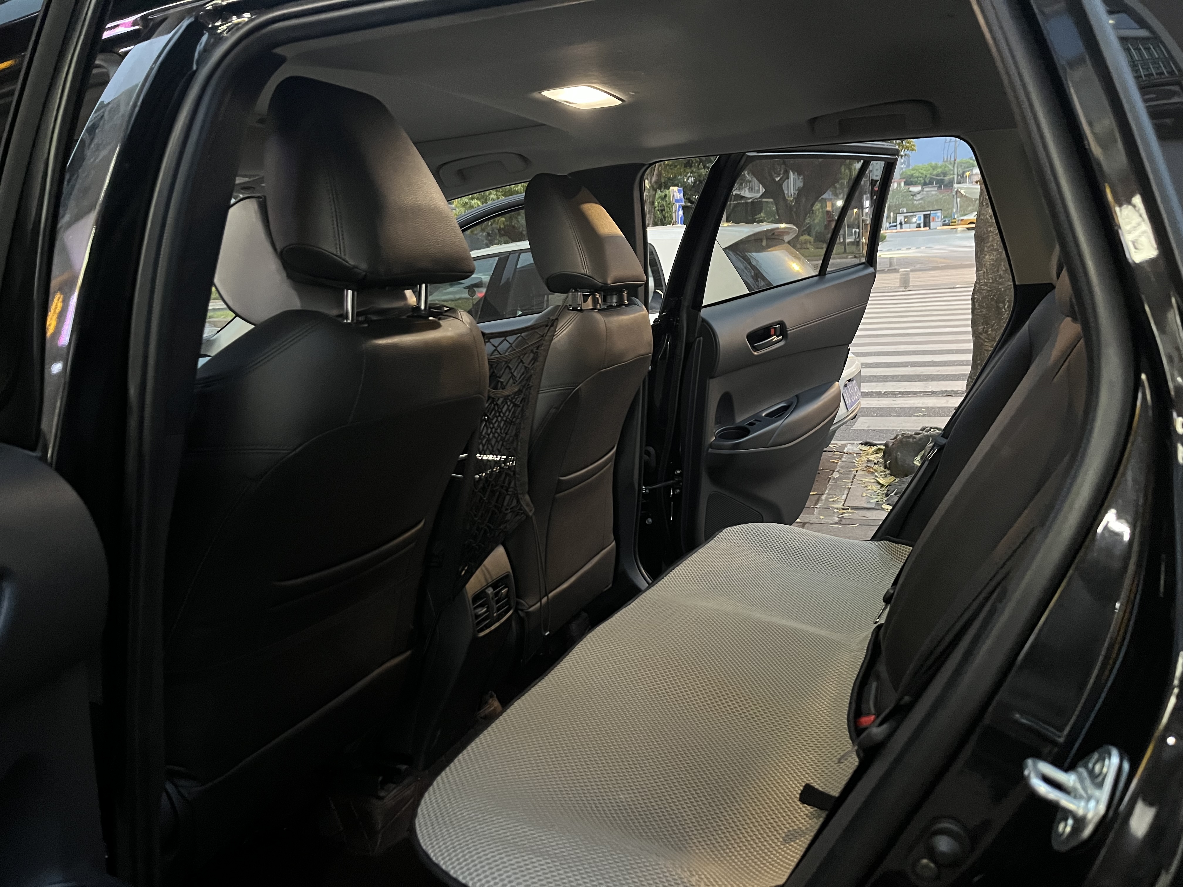 Toyota Corolla Cross 2023 car image #6