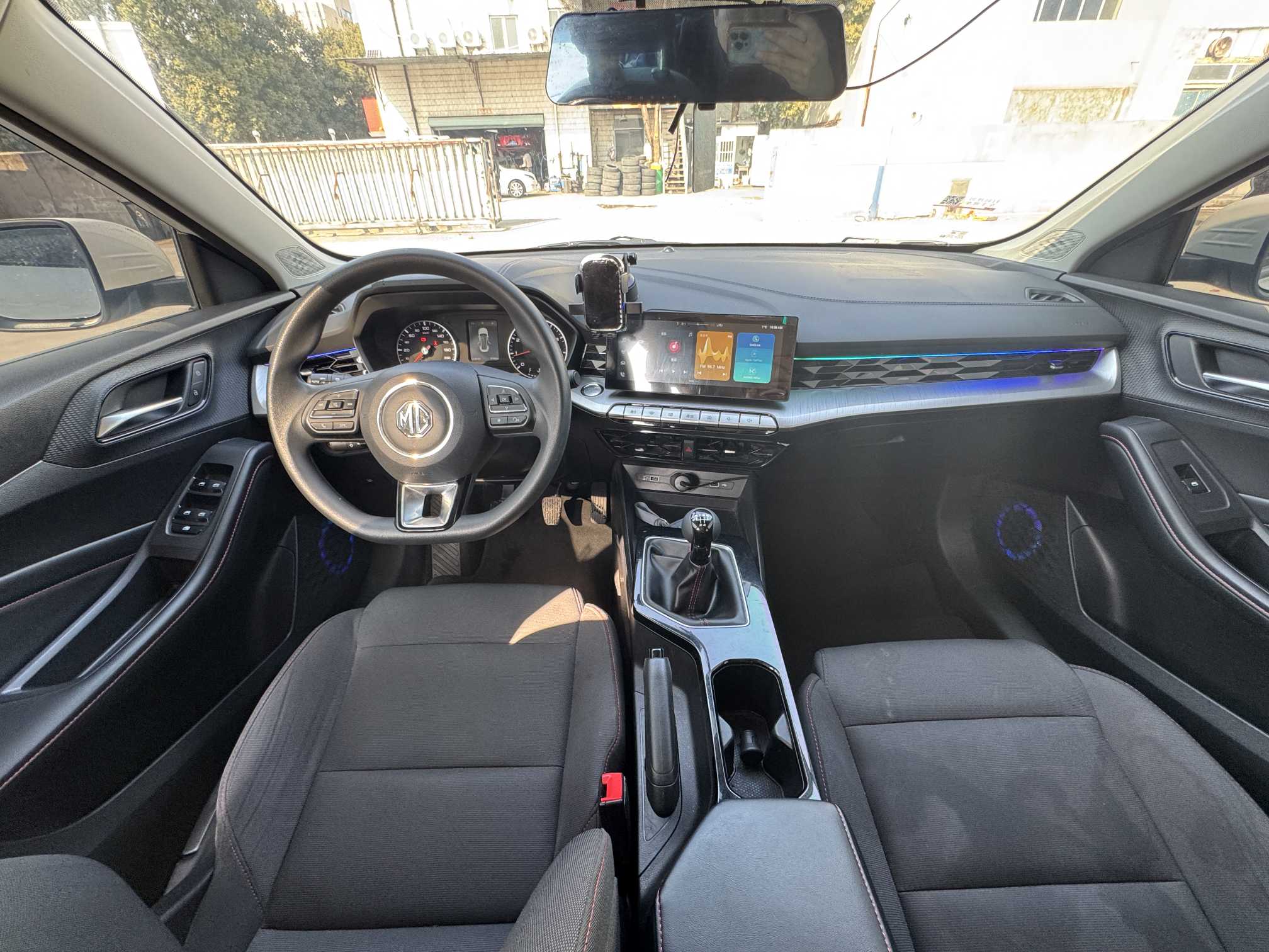 5 2023 car image #6