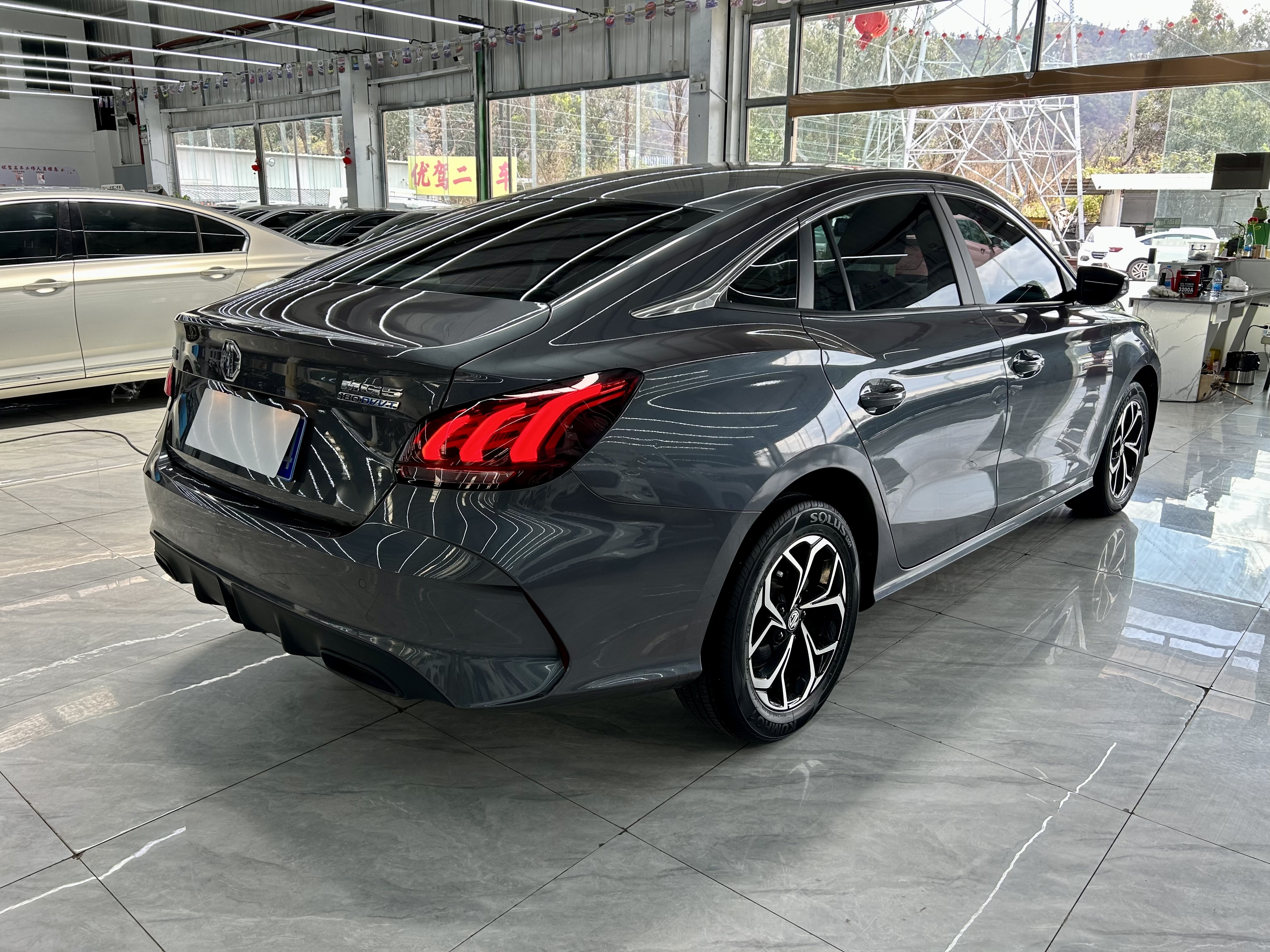 MG 5 2023 car image #6