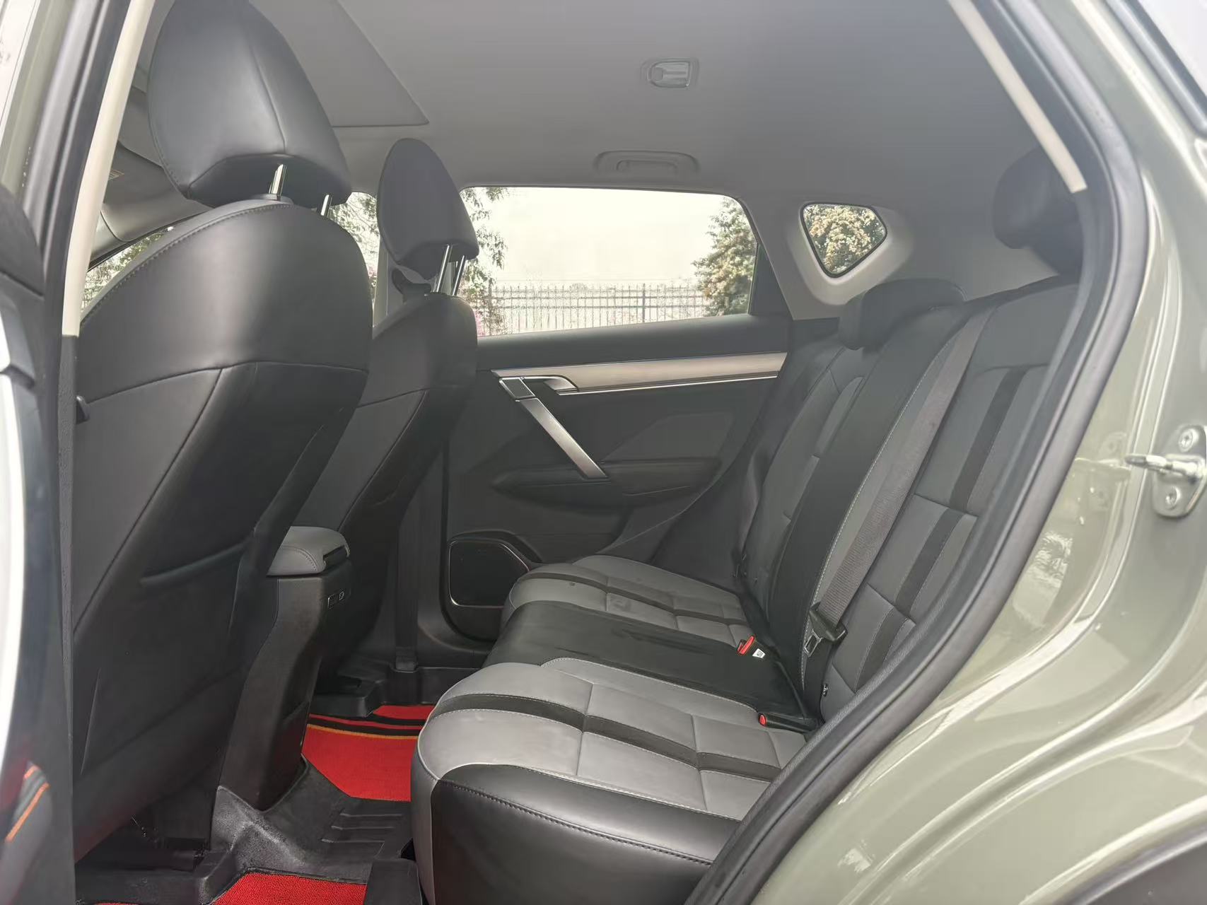 GEELY Coolray 2023 immagine di auto #6