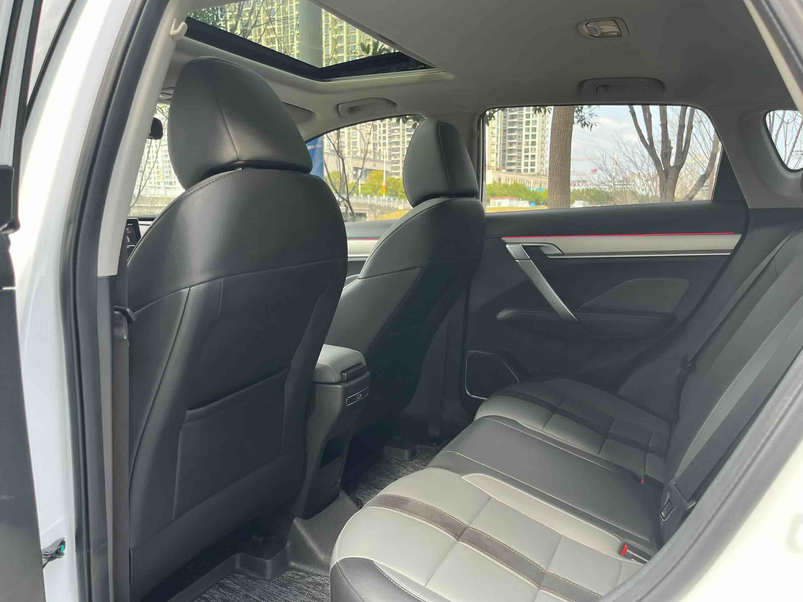 GEELY Coolray 2023 #6 GEELY Coolray 2023 car image #6
