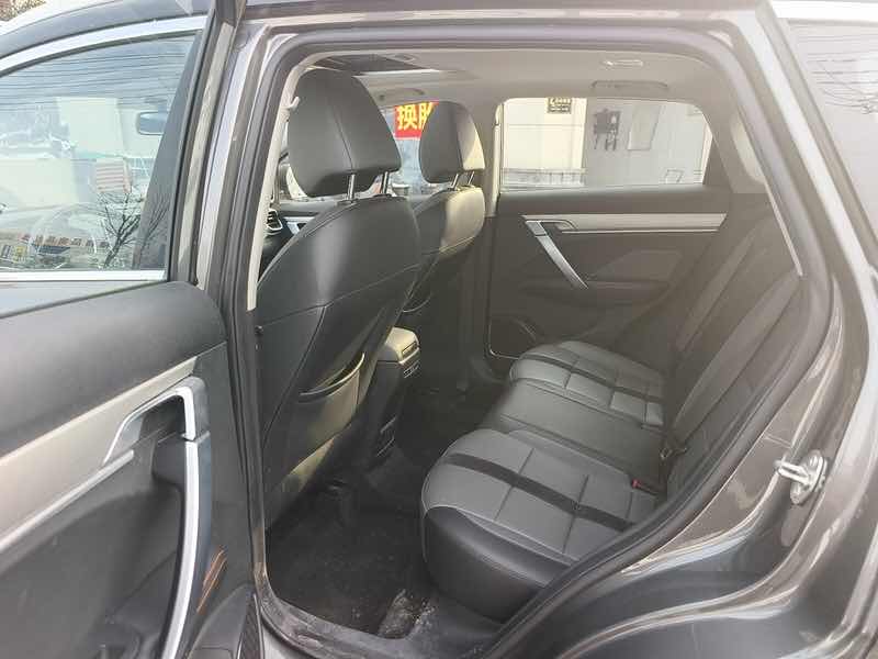 GEELY Coolray 2023 #6 GEELY Coolray 2023 car image #6