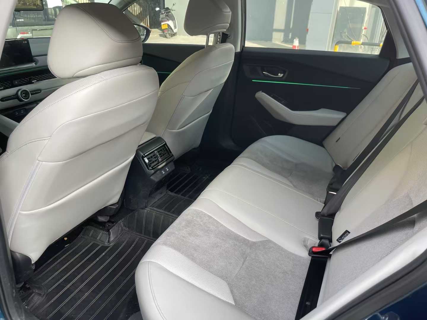 Honda Accord New Energy 2023 car image #6