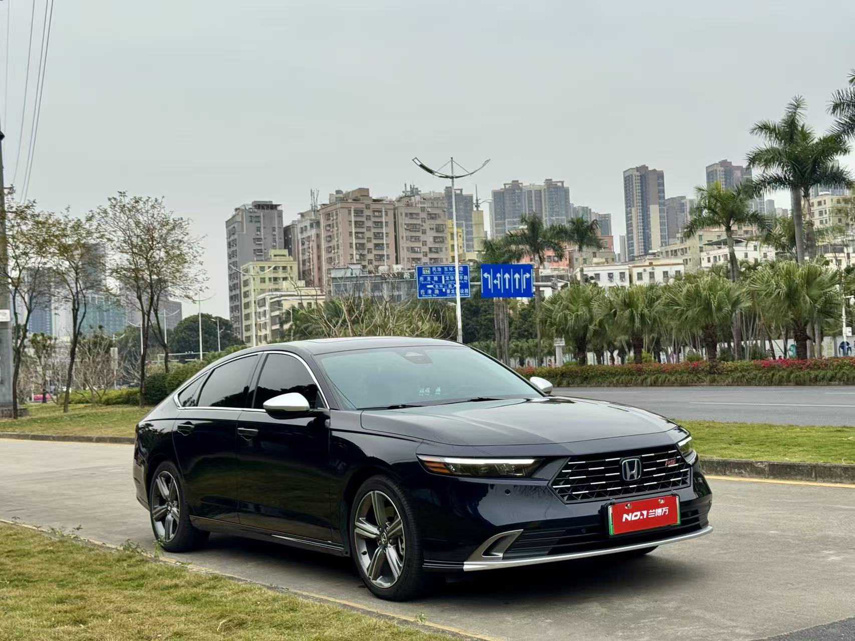 Honda Accord New Energy 2025 car image #6