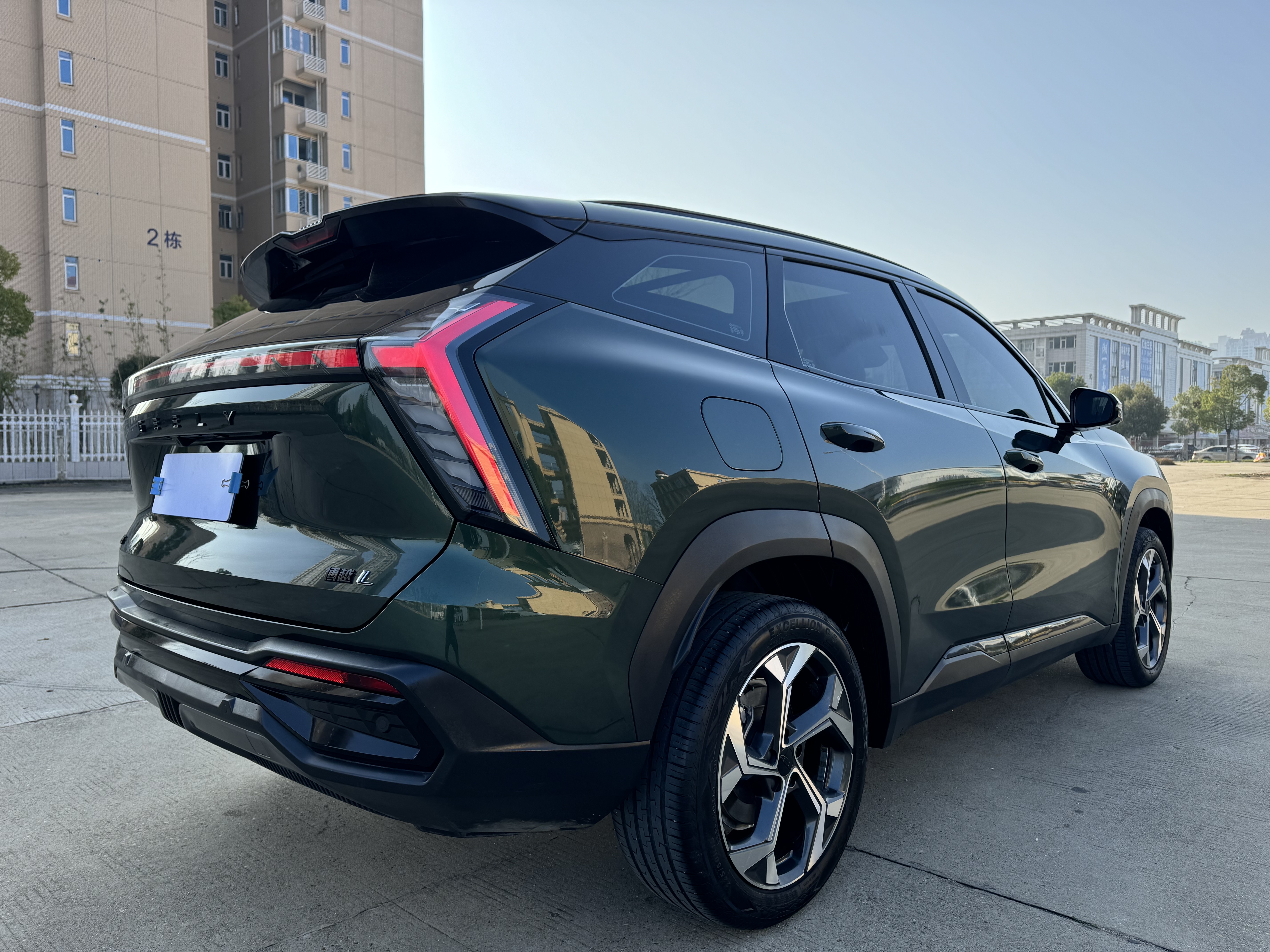 GEELY Boyue L 2024 car image #6