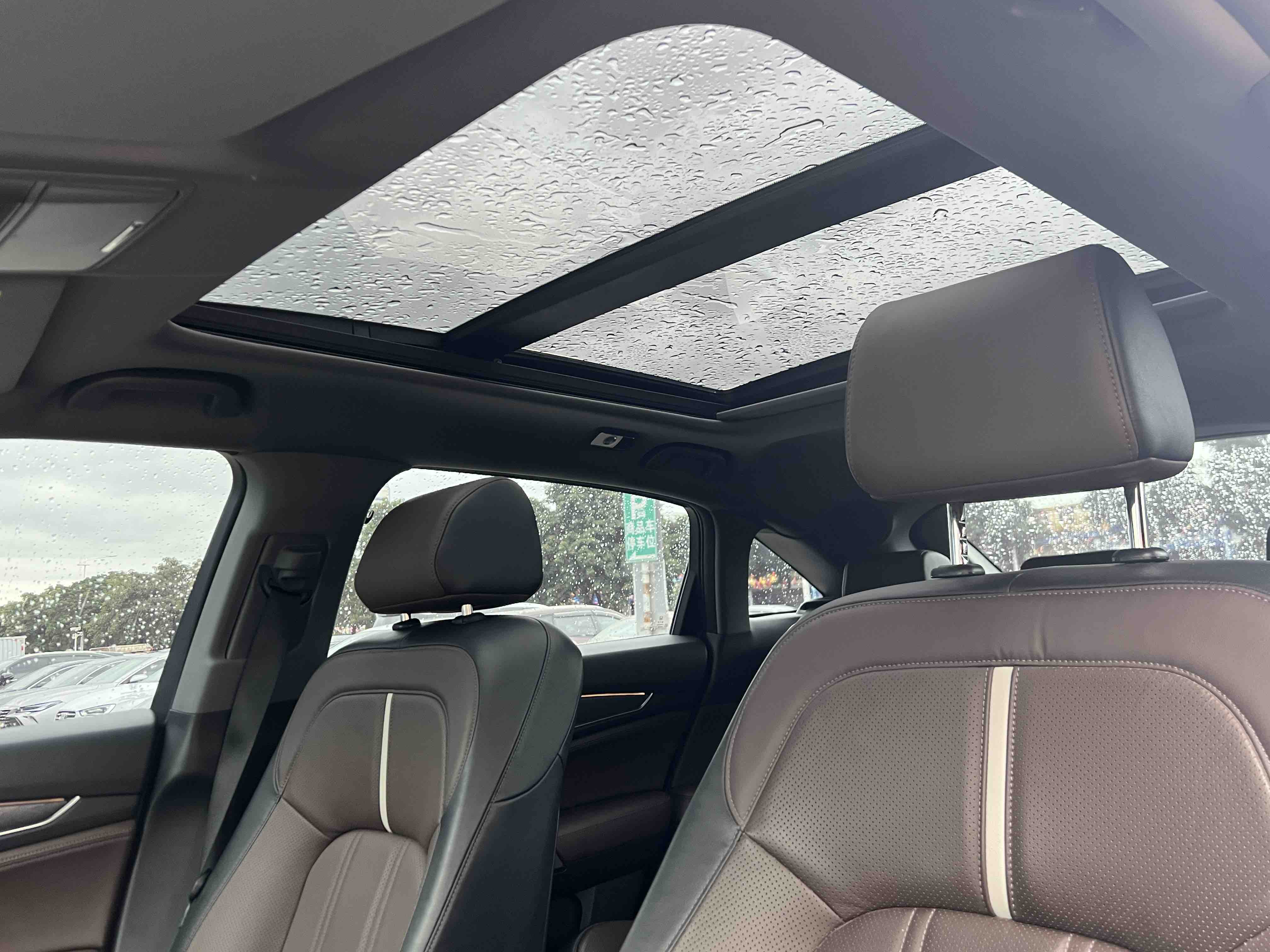 Honda UR-V 2024 car image #6