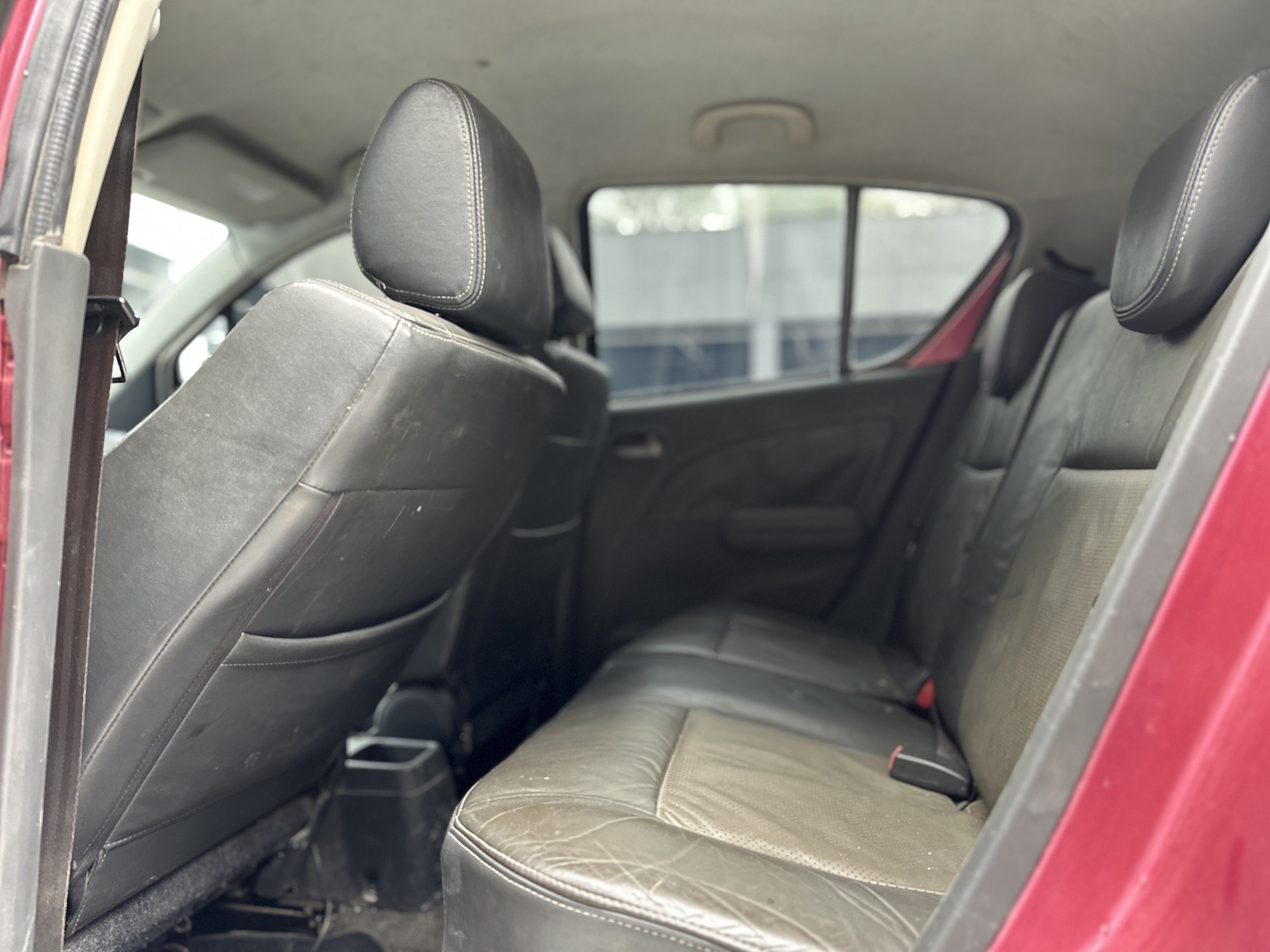 Suzuki Splash 2011 immagine di auto #6