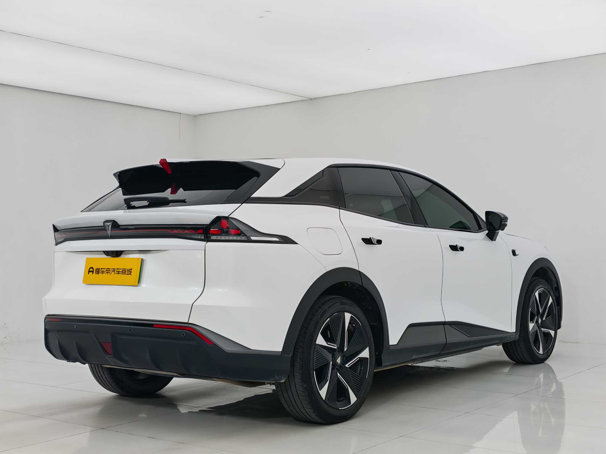 Deepal S07 2023 car image #6