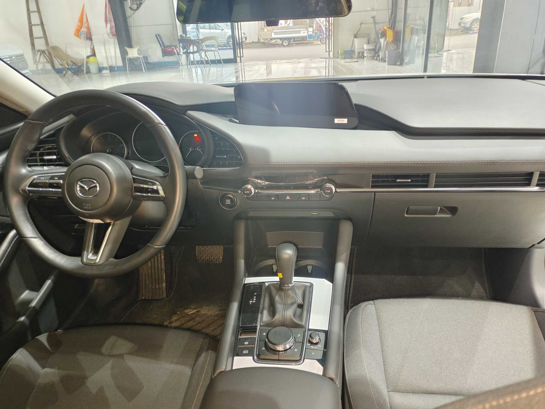 Mazda 2025 car image #6