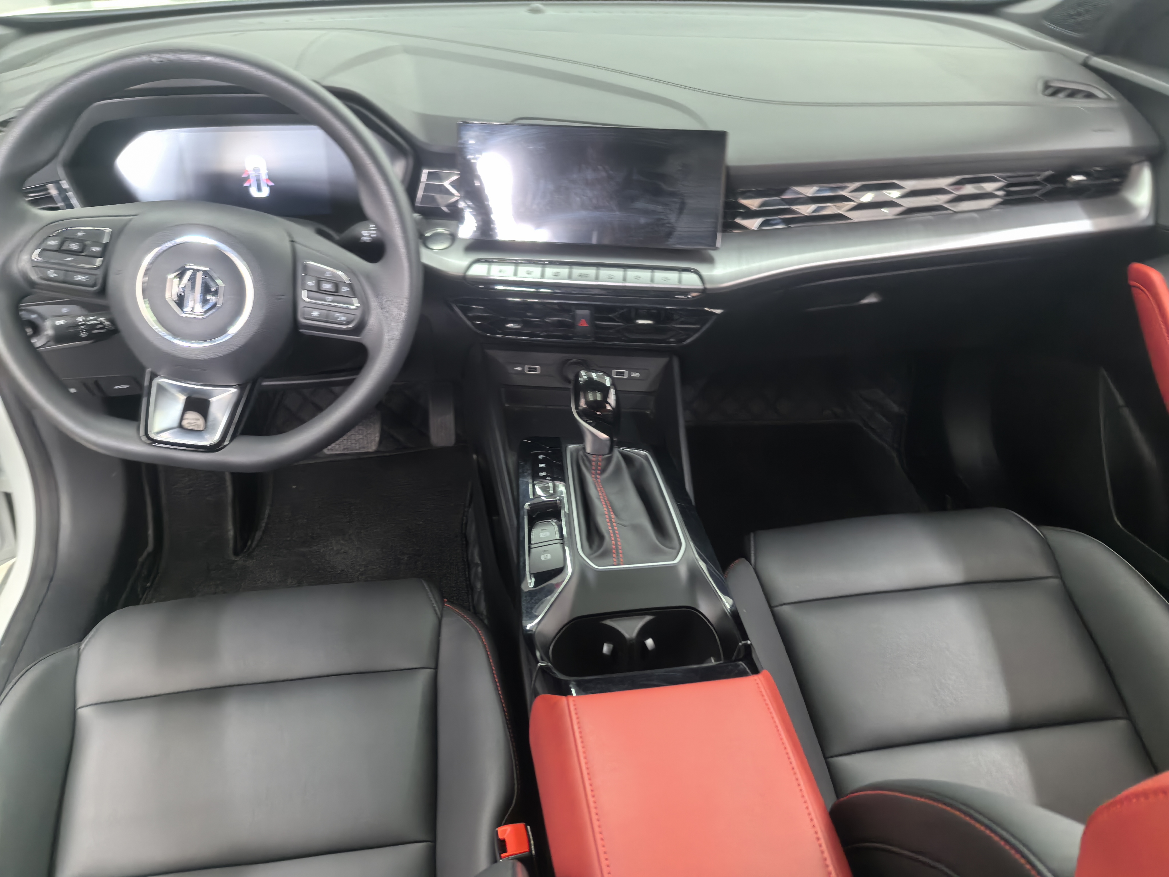5 2024 #6 5 2024 immagine di auto #6