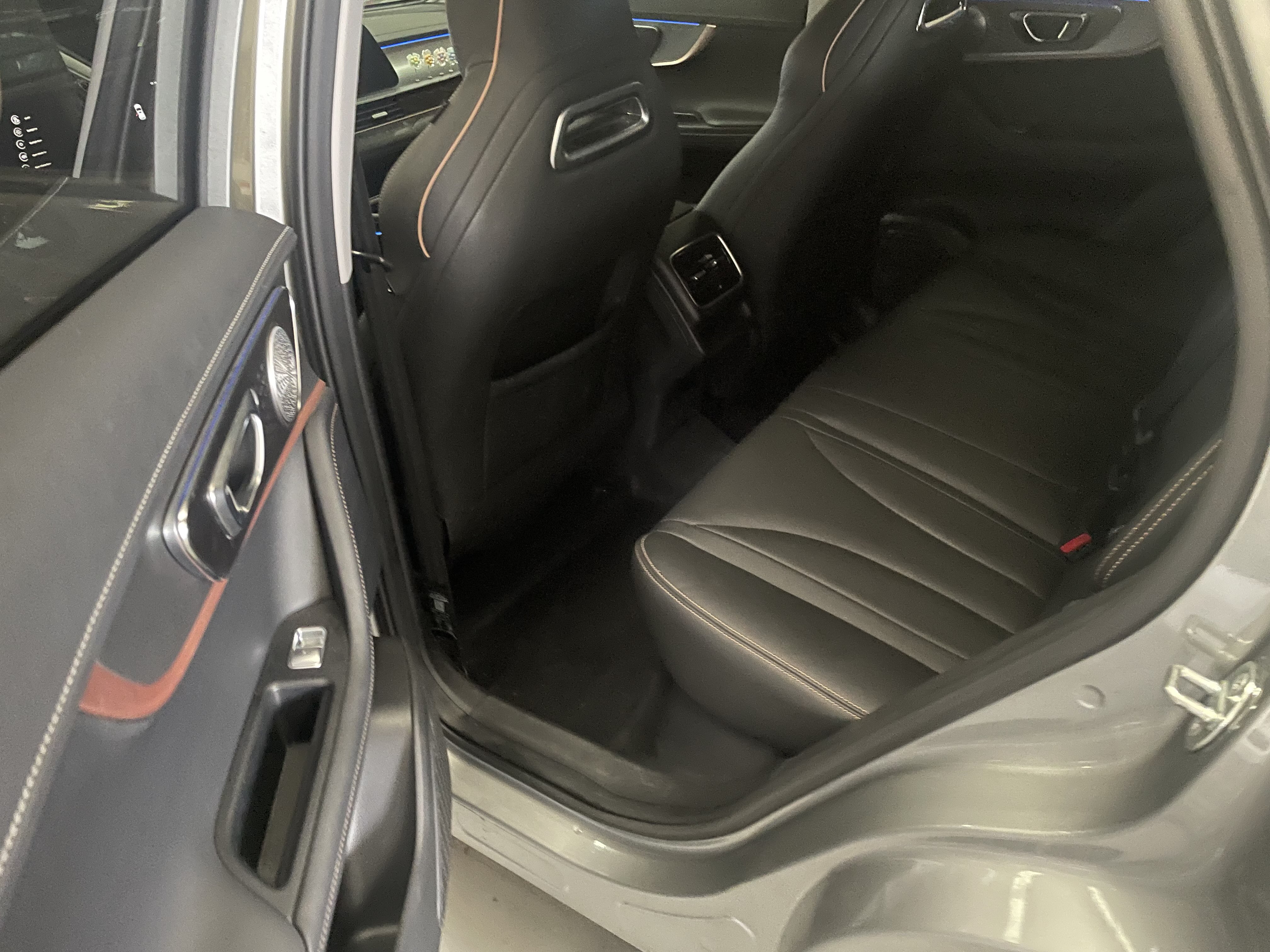 Chery Omoda 2023 car image #6