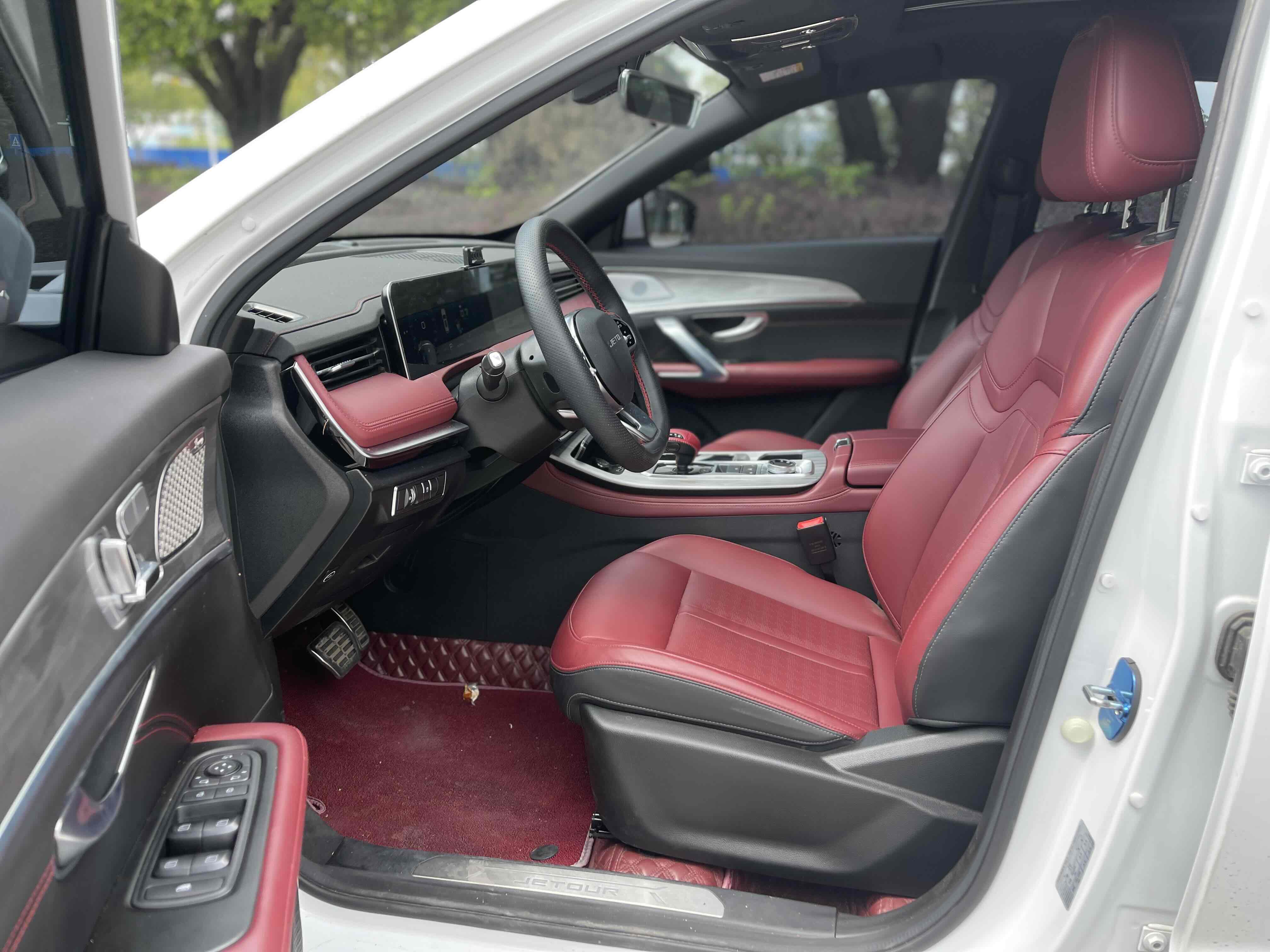 Jetour X70 PRO 2023 car image #6