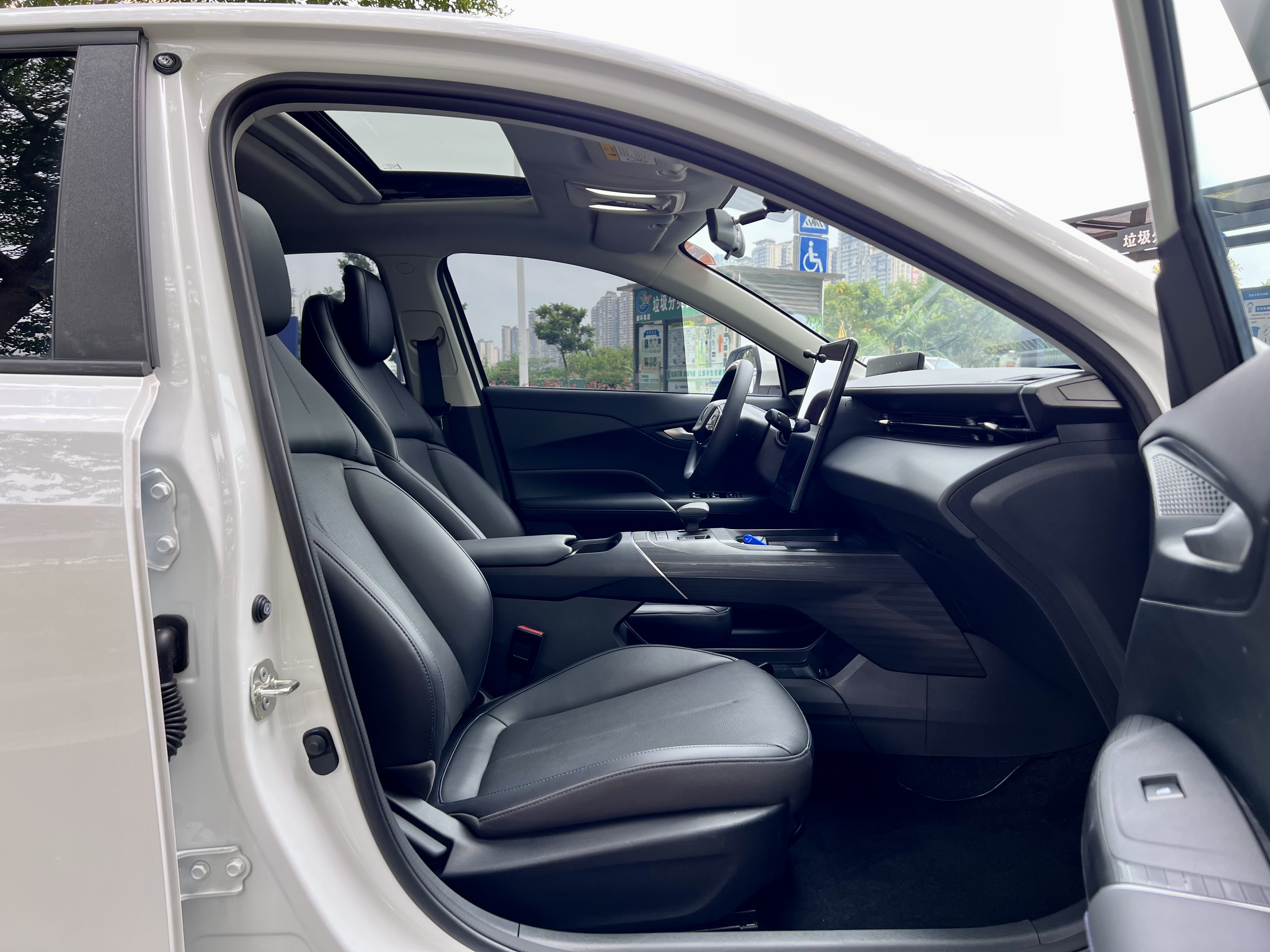 Changan Lamore 2023 imagem de carro #6