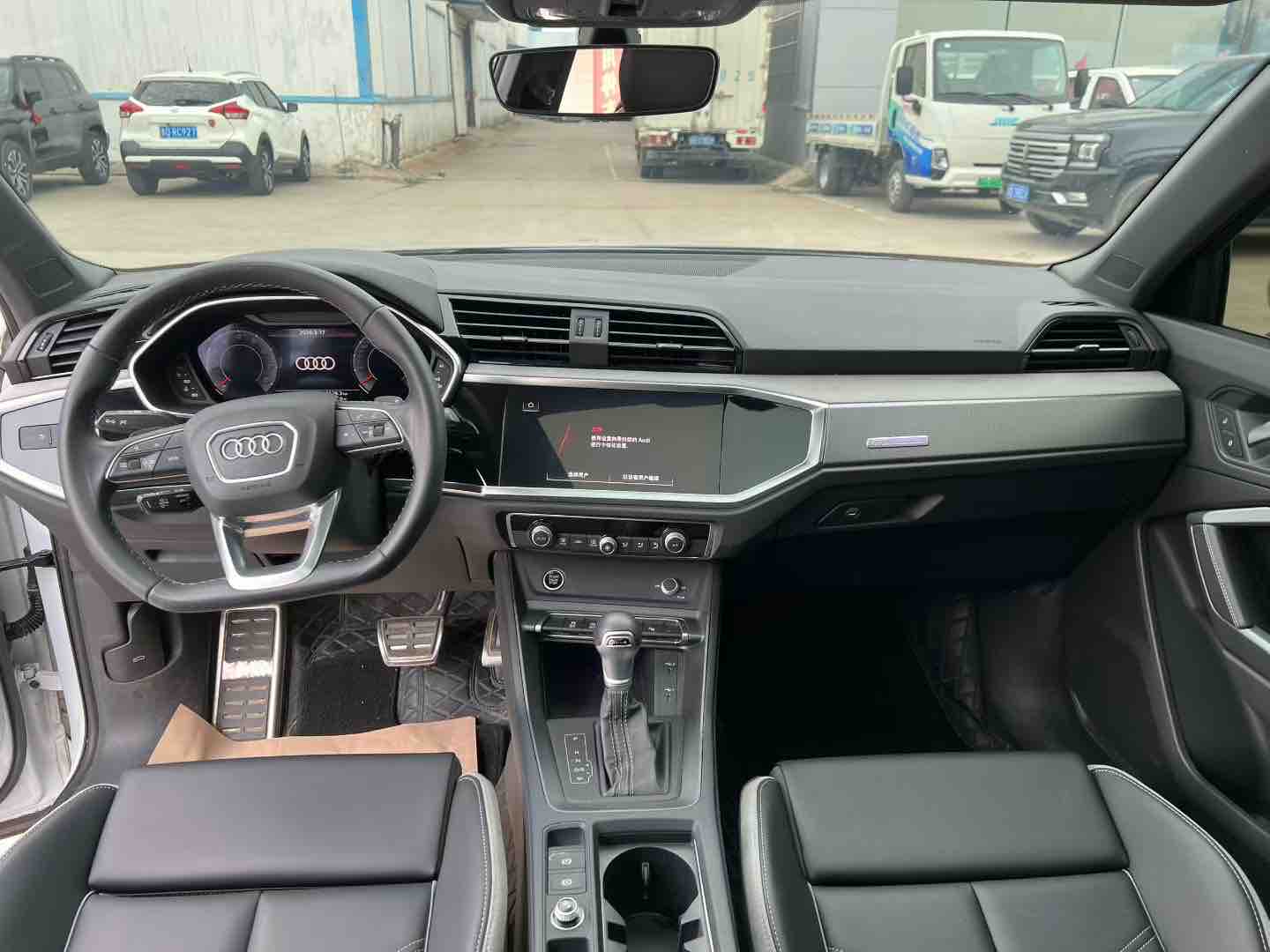 Audi Q3 2024 #6 Audi Q3 2024 car image #6