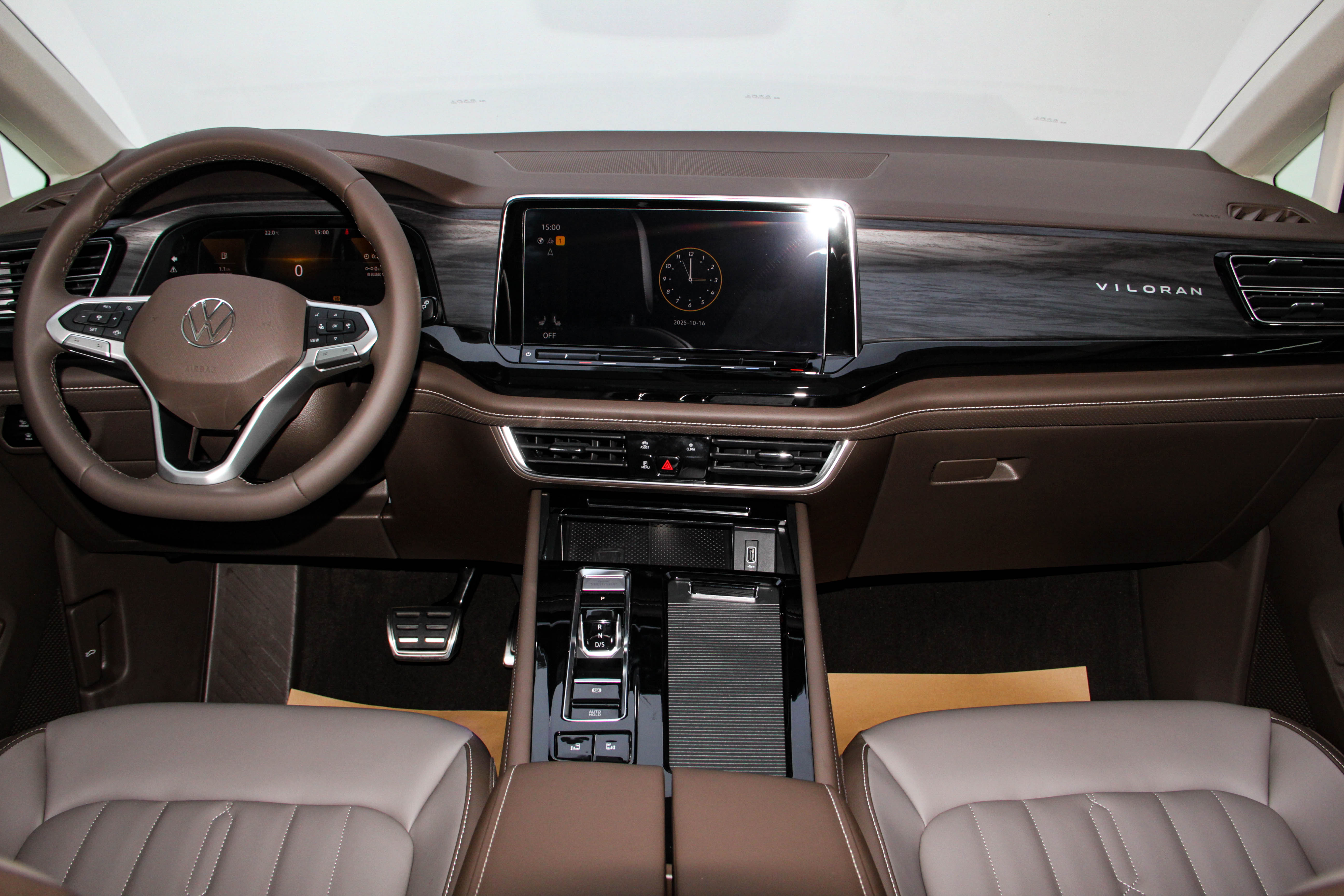 Volkswagen Viloran 2025 car image #6