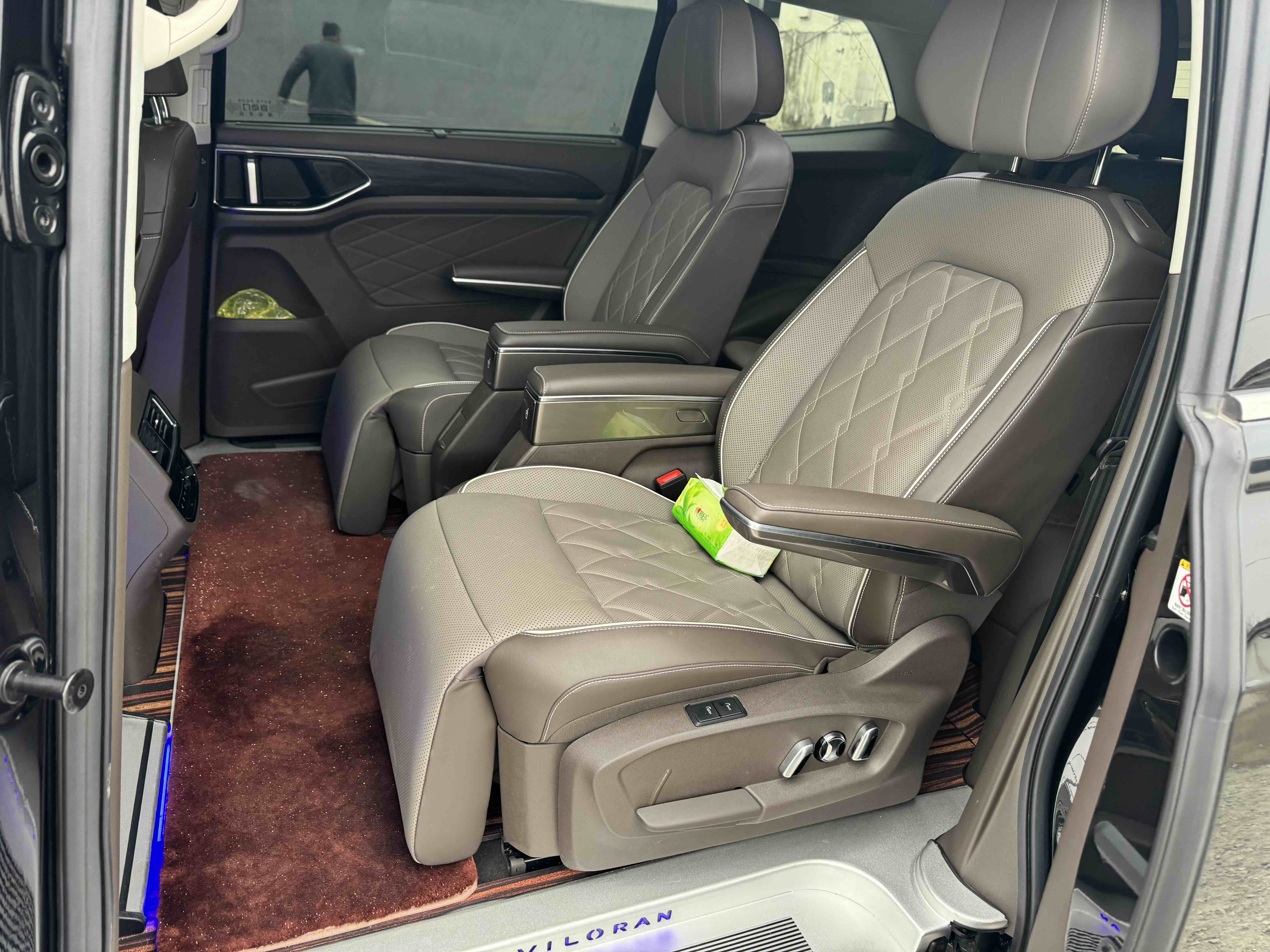 Volkswagen Viloran 2024 car image #6