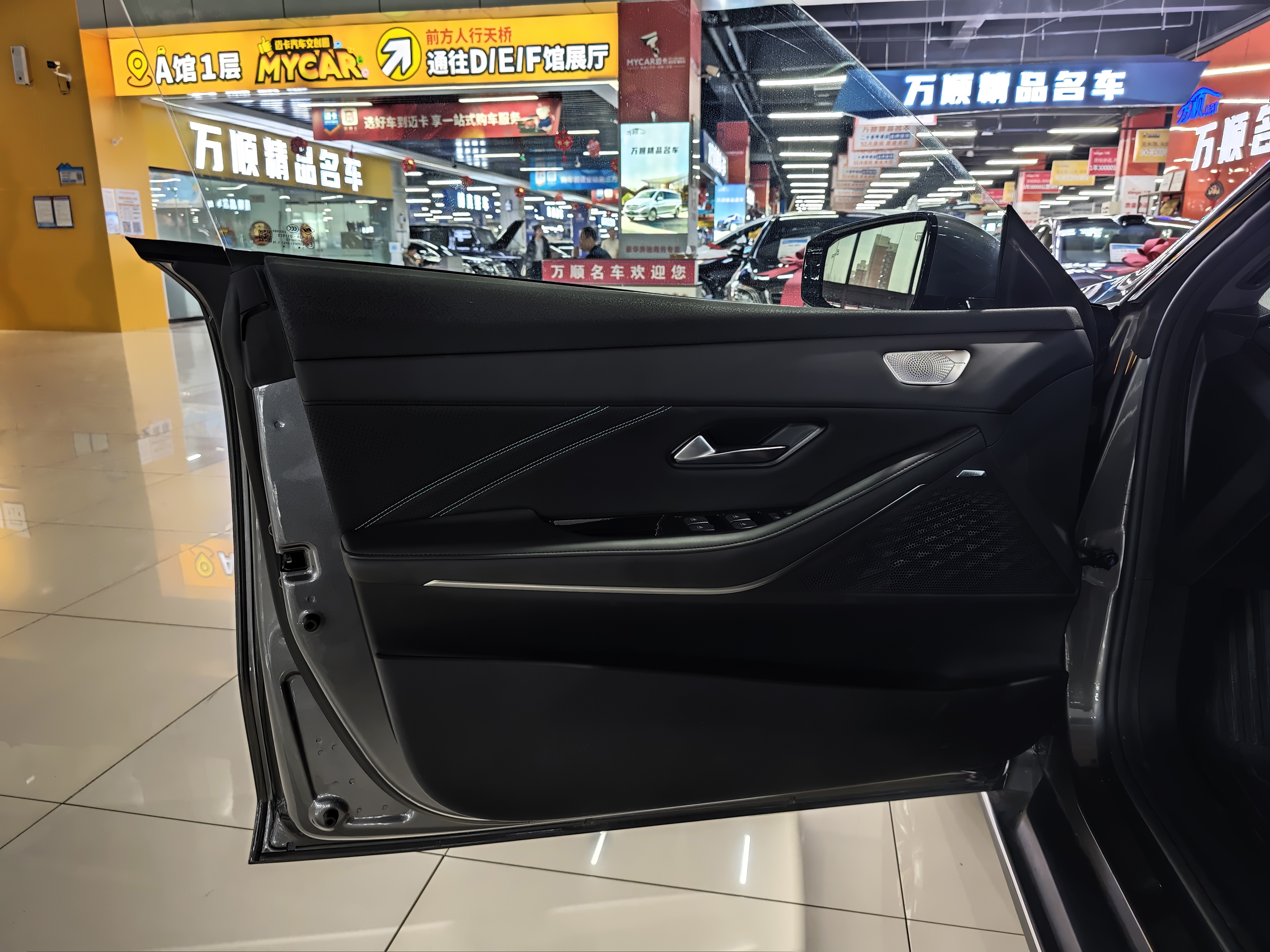 Deepal SL03 2025 car image #6