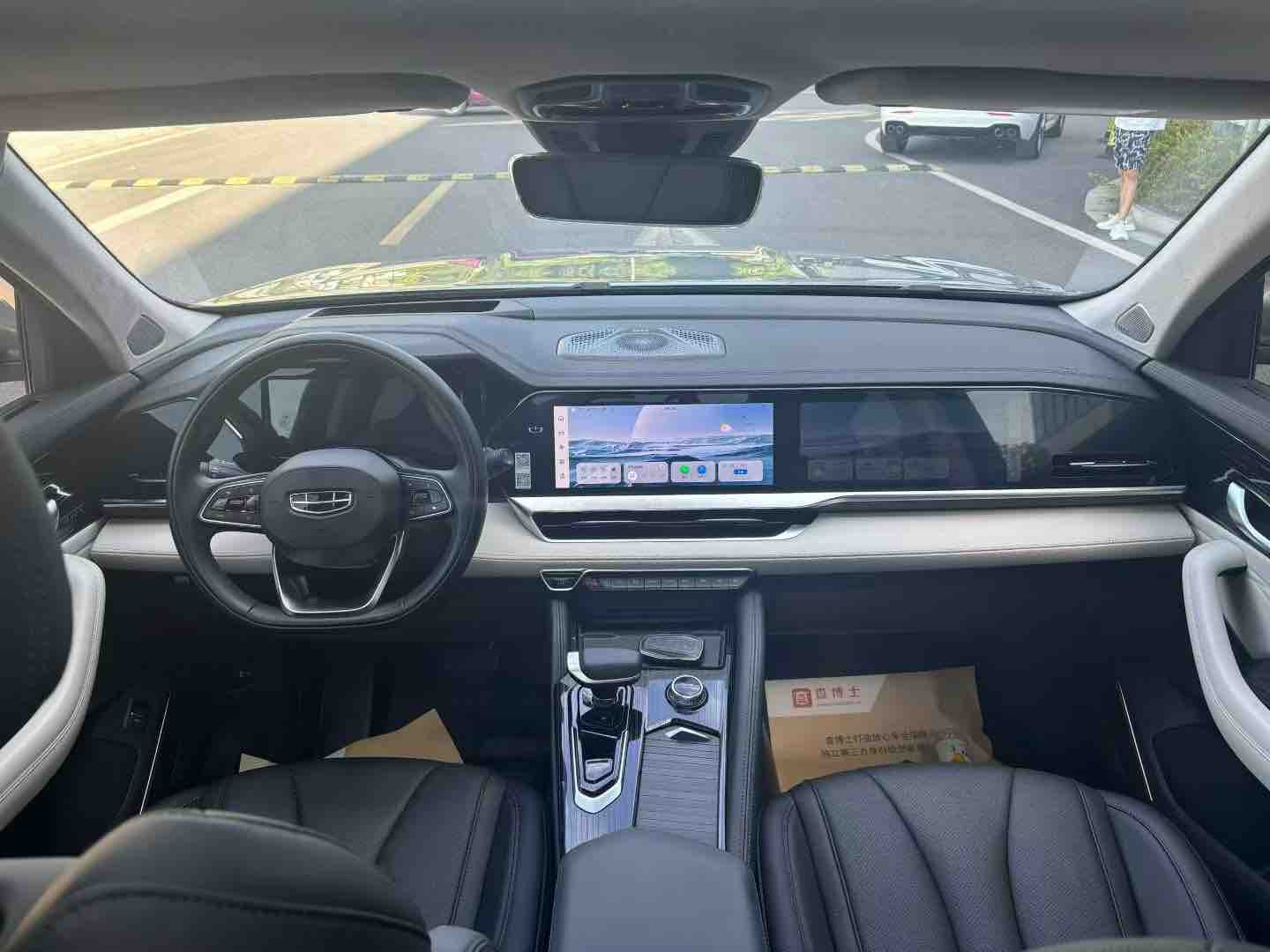 GEELY Tugella 2023 car image #6