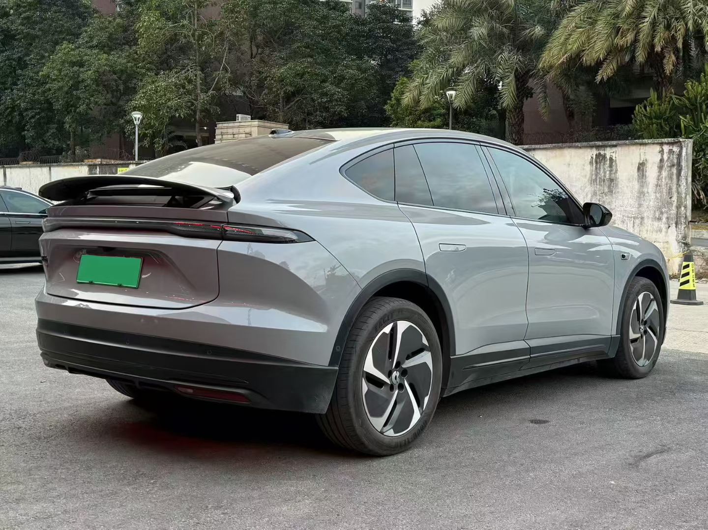 蔚来 蔚来EC6 2024 汽车图片 #6