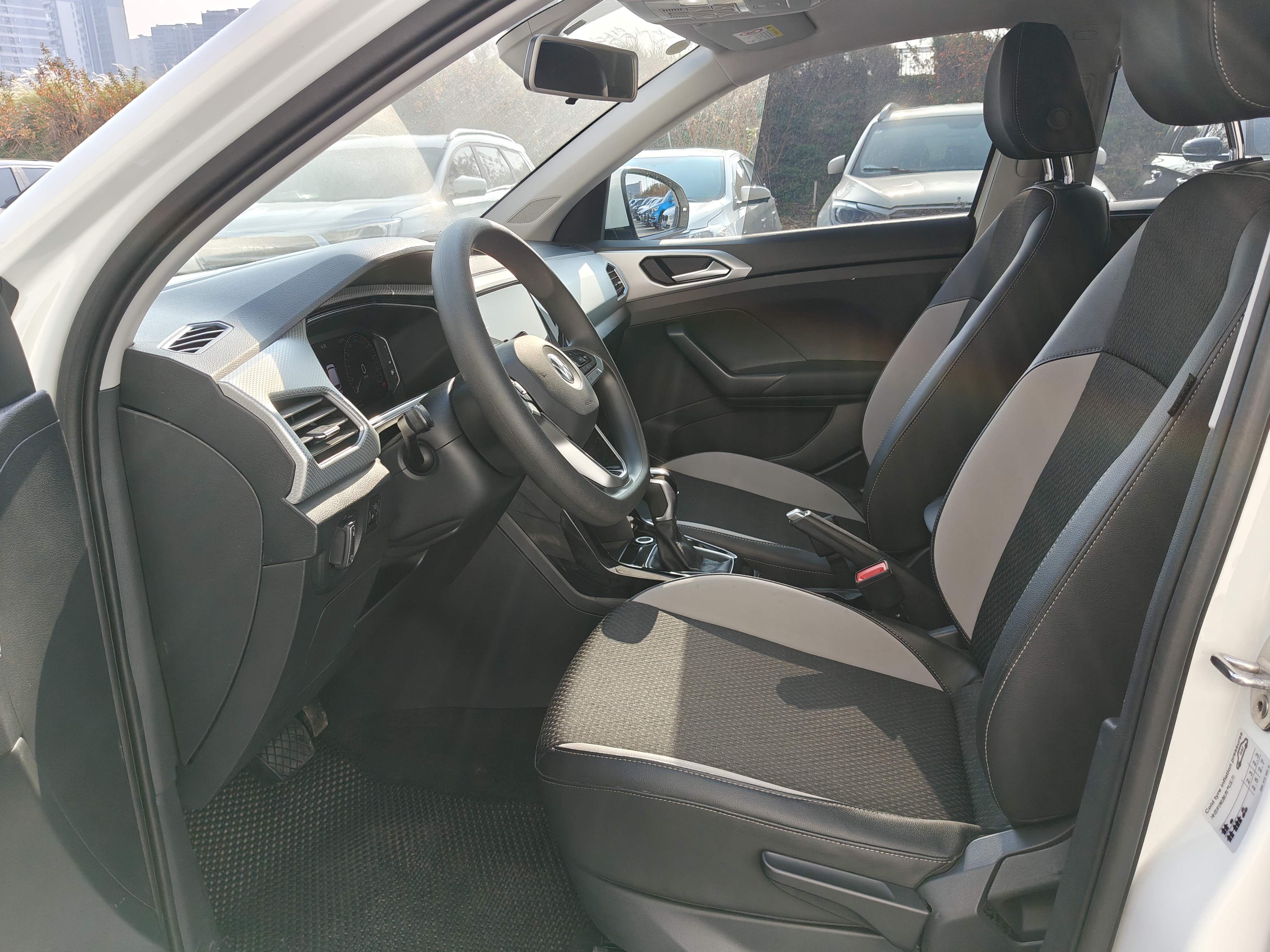 Volkswagen Tacqua 2023 car image #6