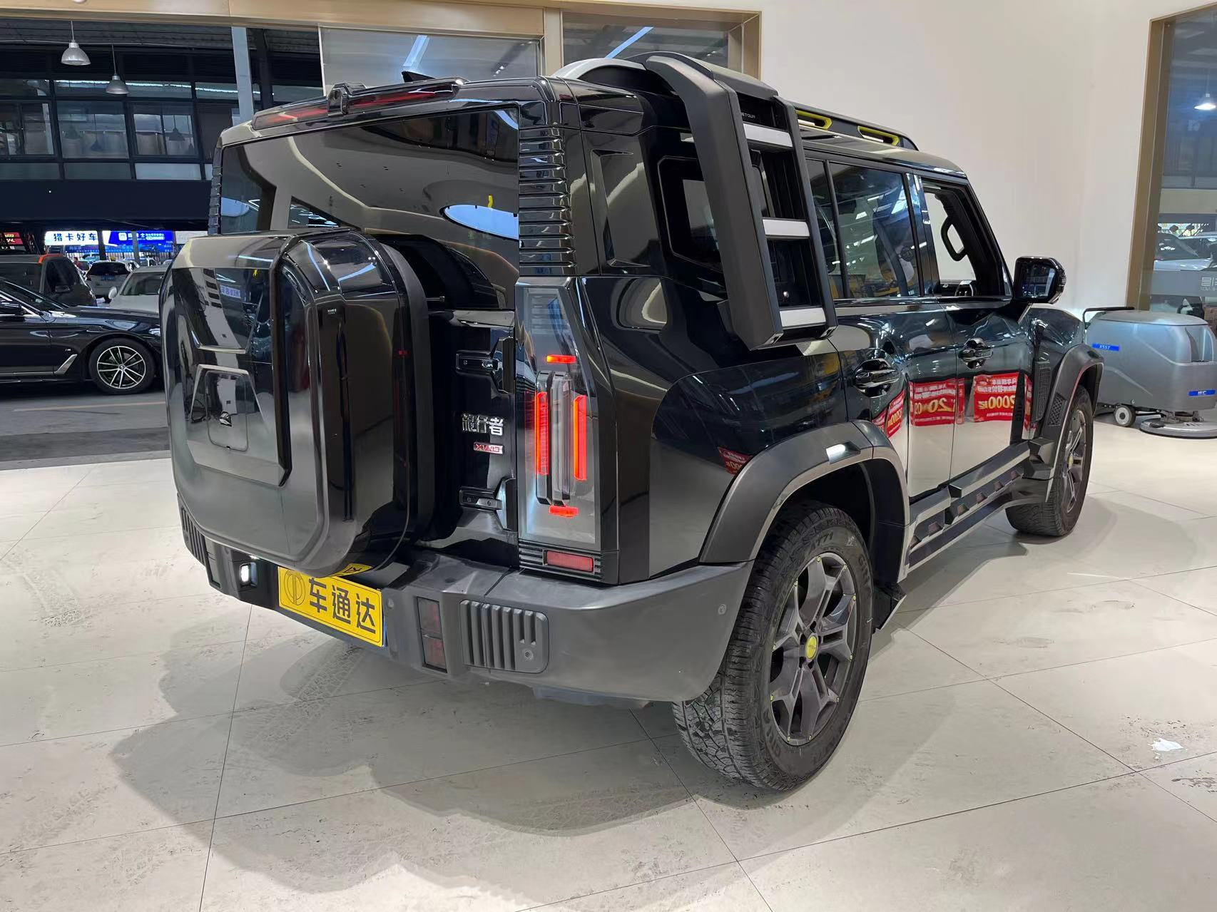 Jetour Traveller 2023 car image #6