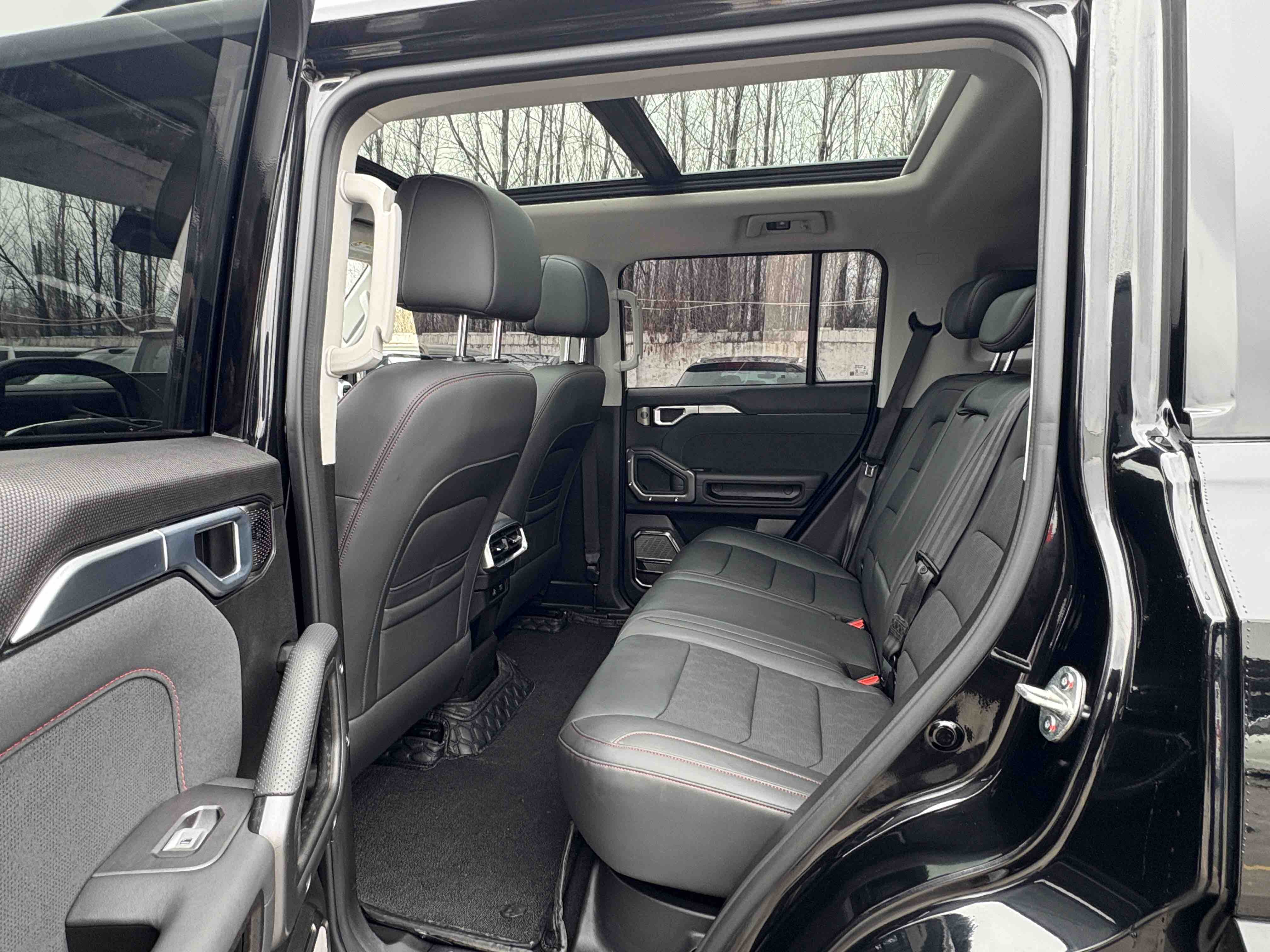 Jetour Traveller 2024 car image #6