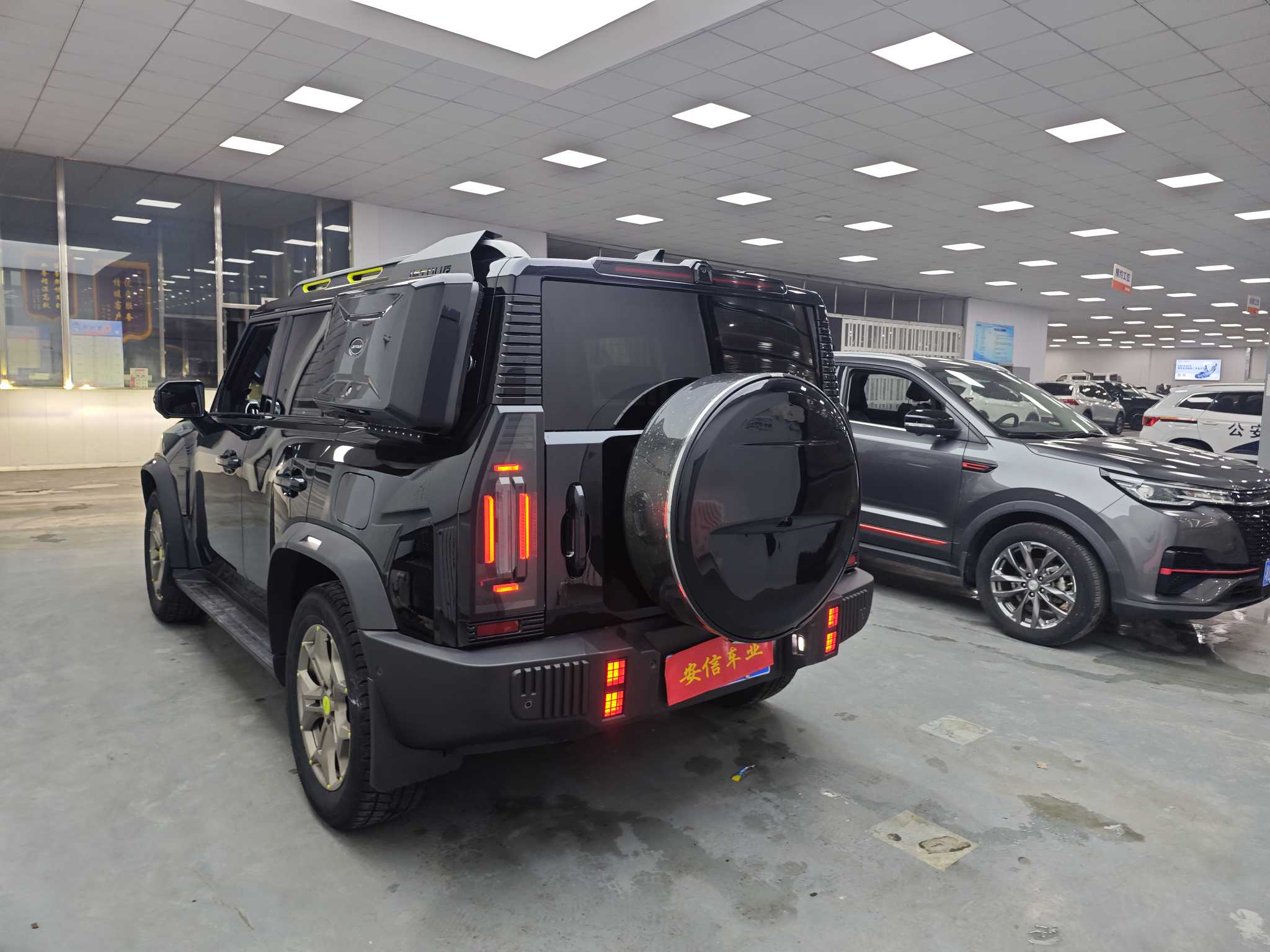 Jetour Shanhai Traveller 2024 car image #6