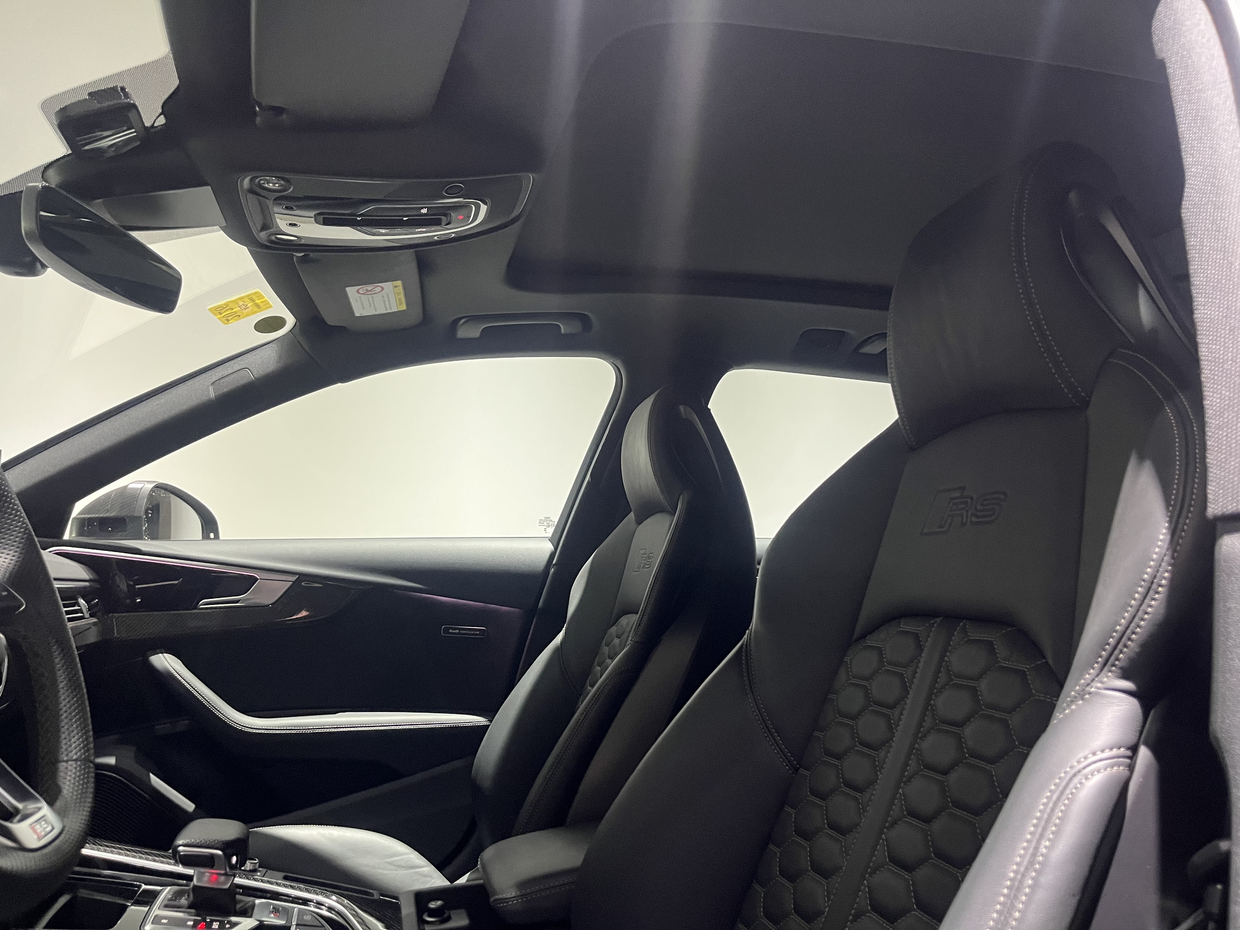 Audi RS 4 2024 car image #6