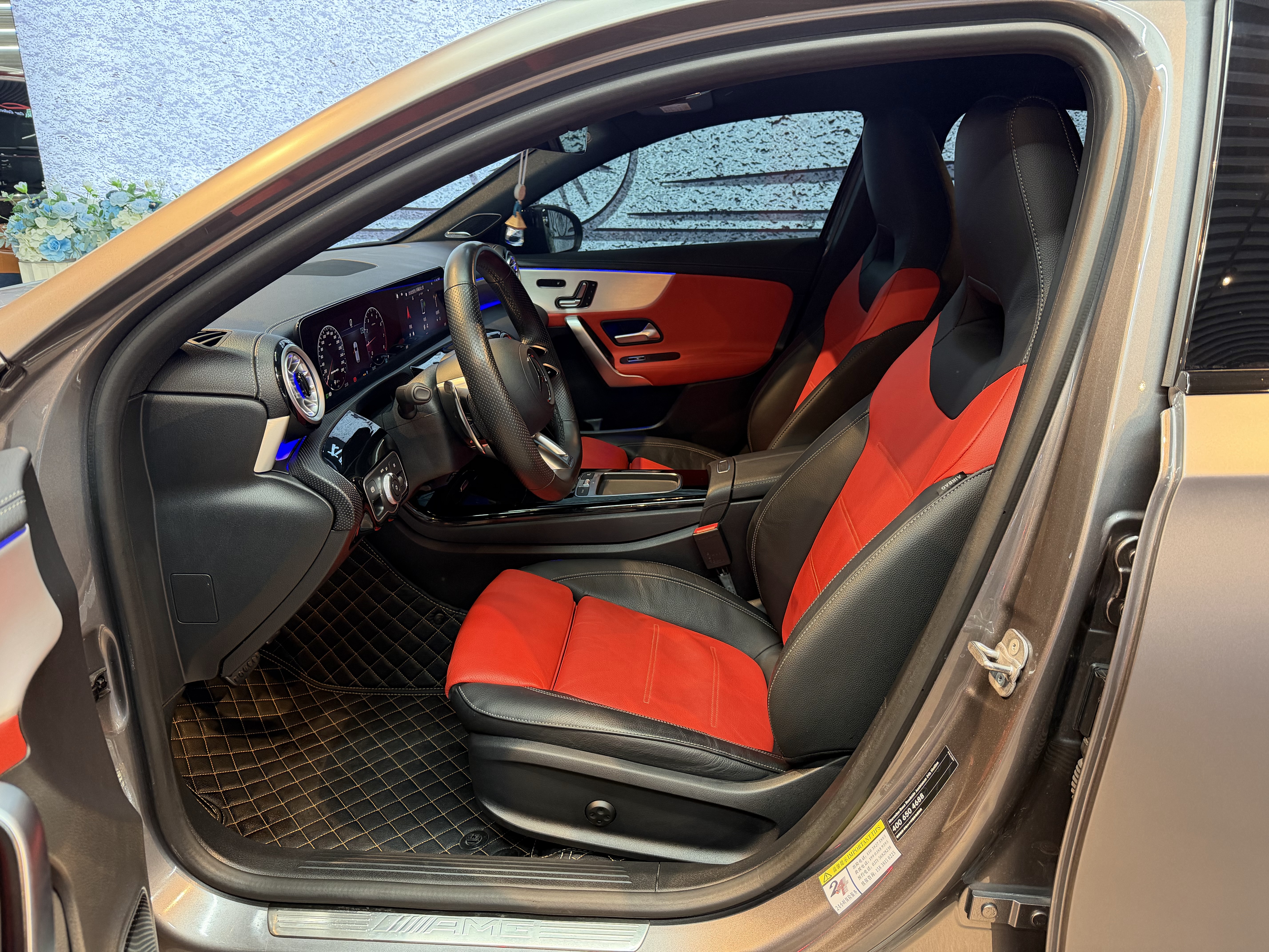 Mercedes-Benz A AMG (Imported) 2024 immagine di auto #6