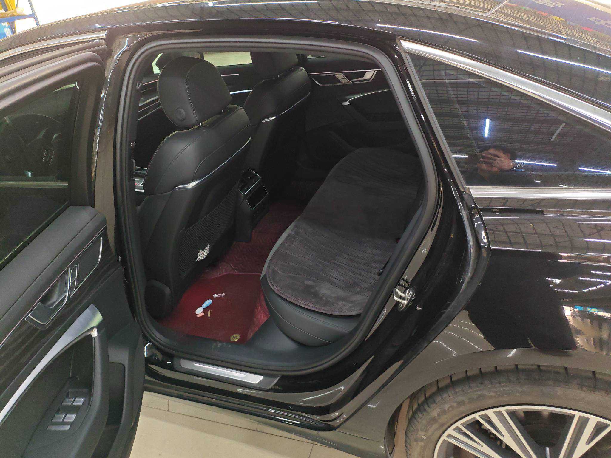 Audi A6L 2024 car image #6